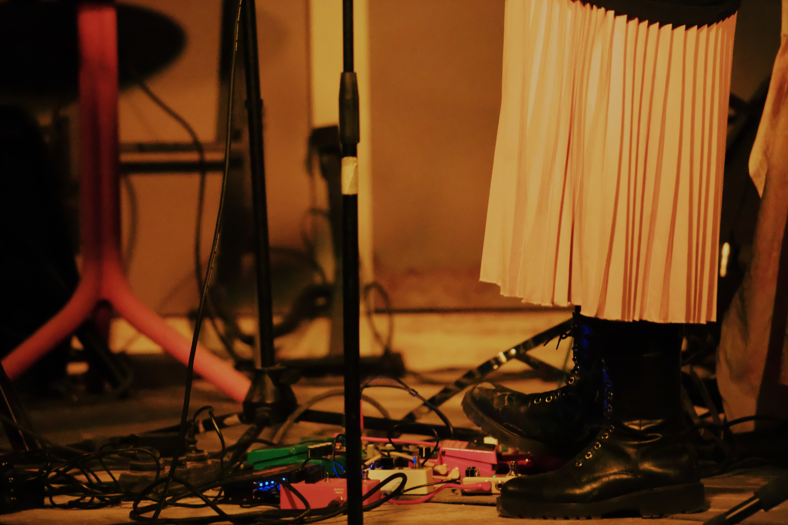 Видишь, я всё ещё здесь 🎛️. Миша Печёнкин | фотография