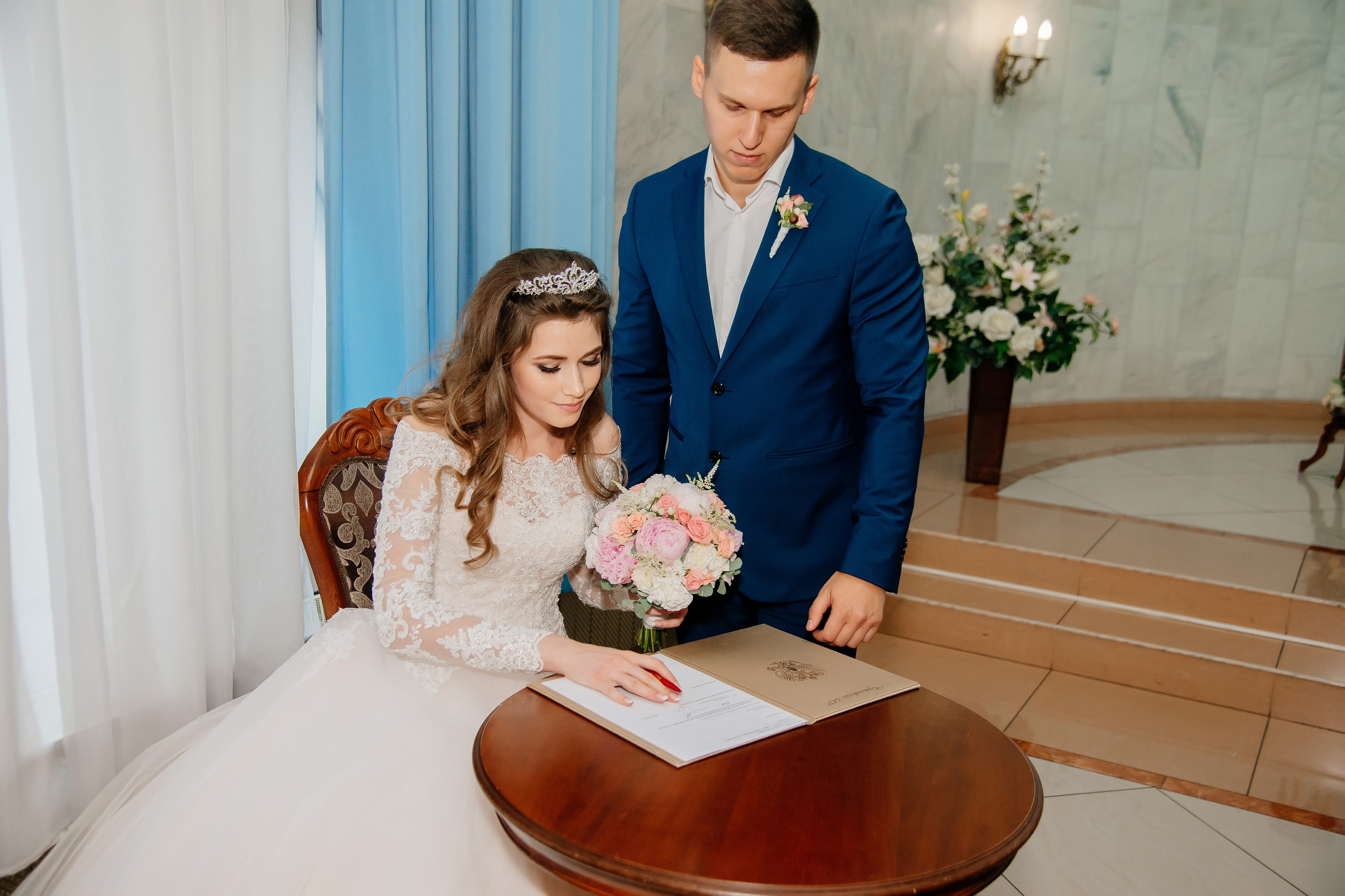 Свадьба на территории парк-отеля «Орловский». Семейный и свадебный фотограф Семенова Инна