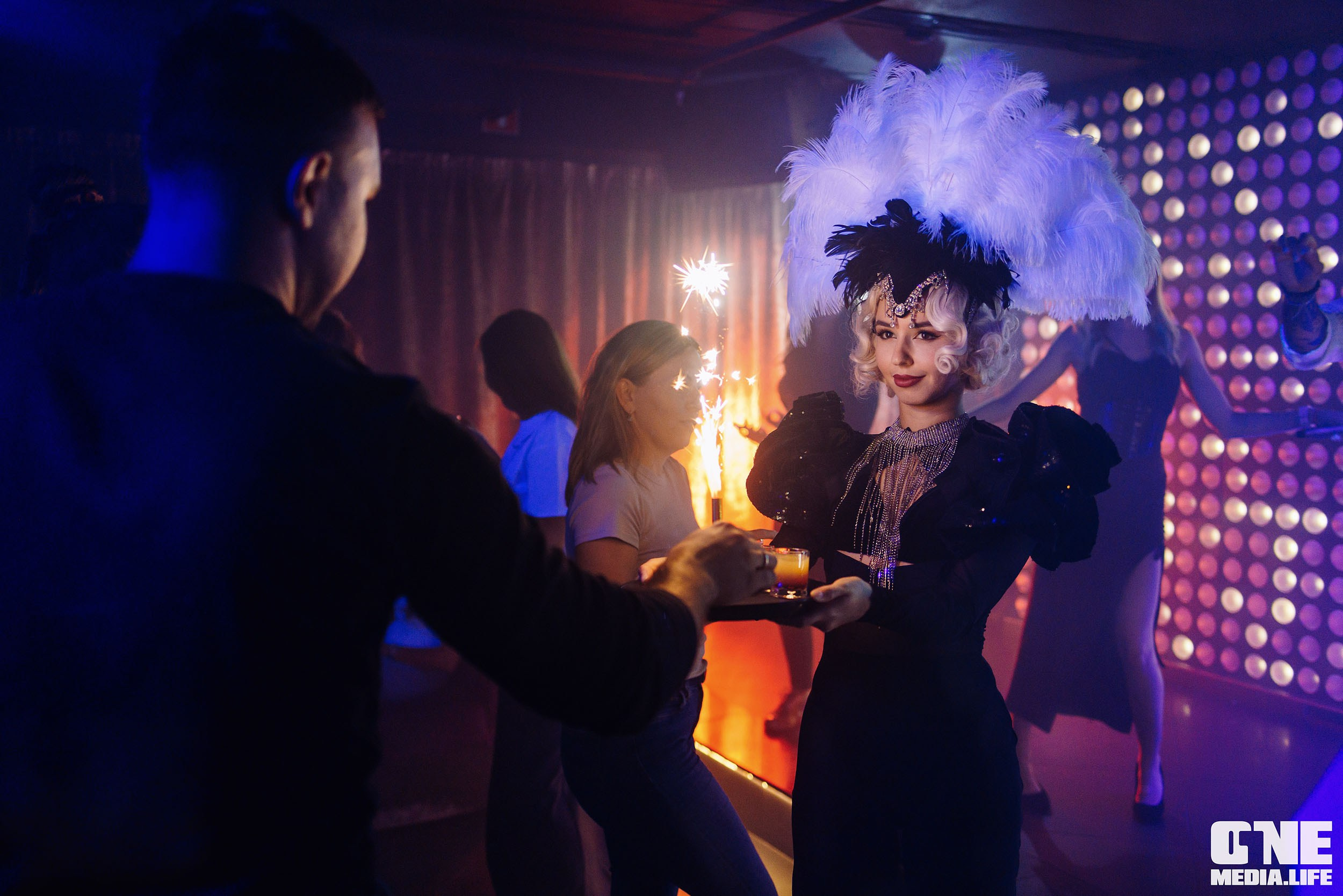 Фоторепортаж из караоке-клуба Эйфория. One Media Life: фоторепортажи, фотоотчеты с мероприятий и заведений