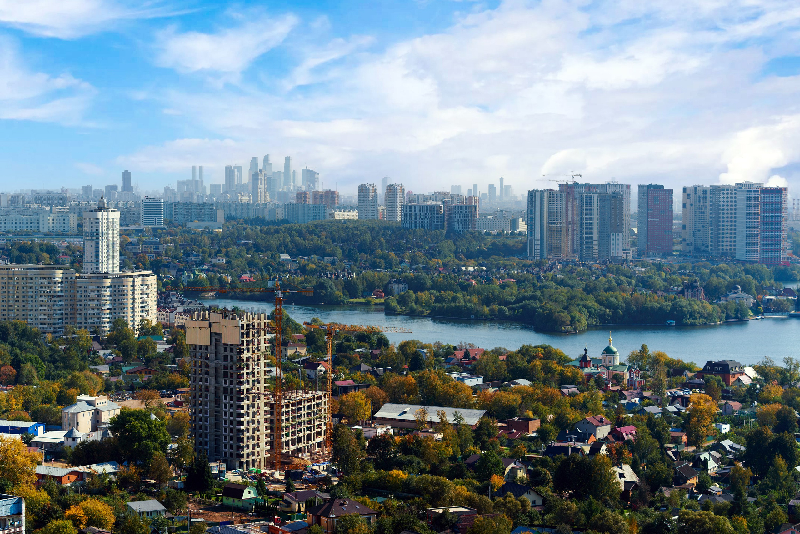 Архитектура и недвижимость. Ход строительства. Съемка с дрона. Профессиональное решение для частных лиц и бизнеса