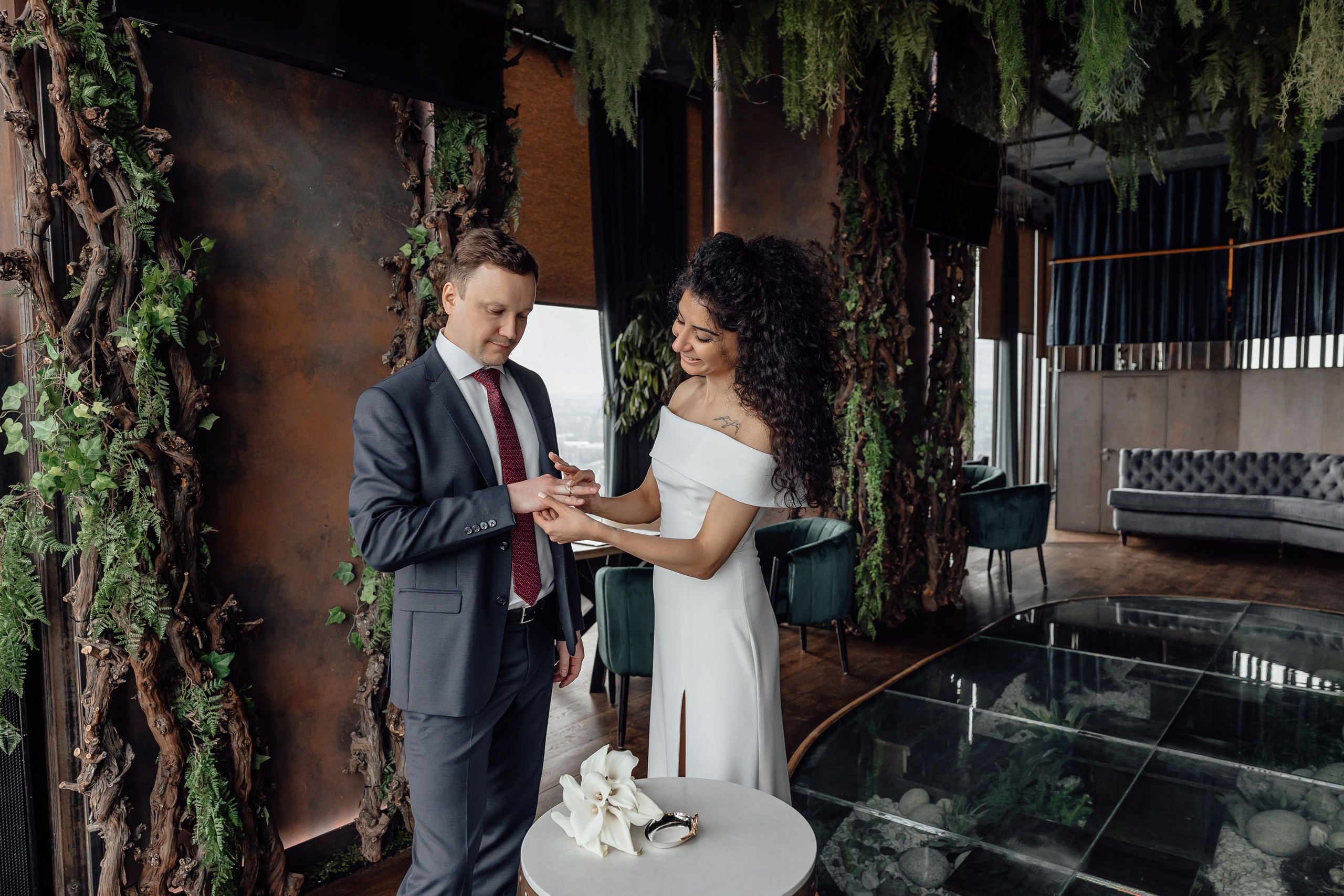 свадебная фотосессия ресторан Birds Москва Сити