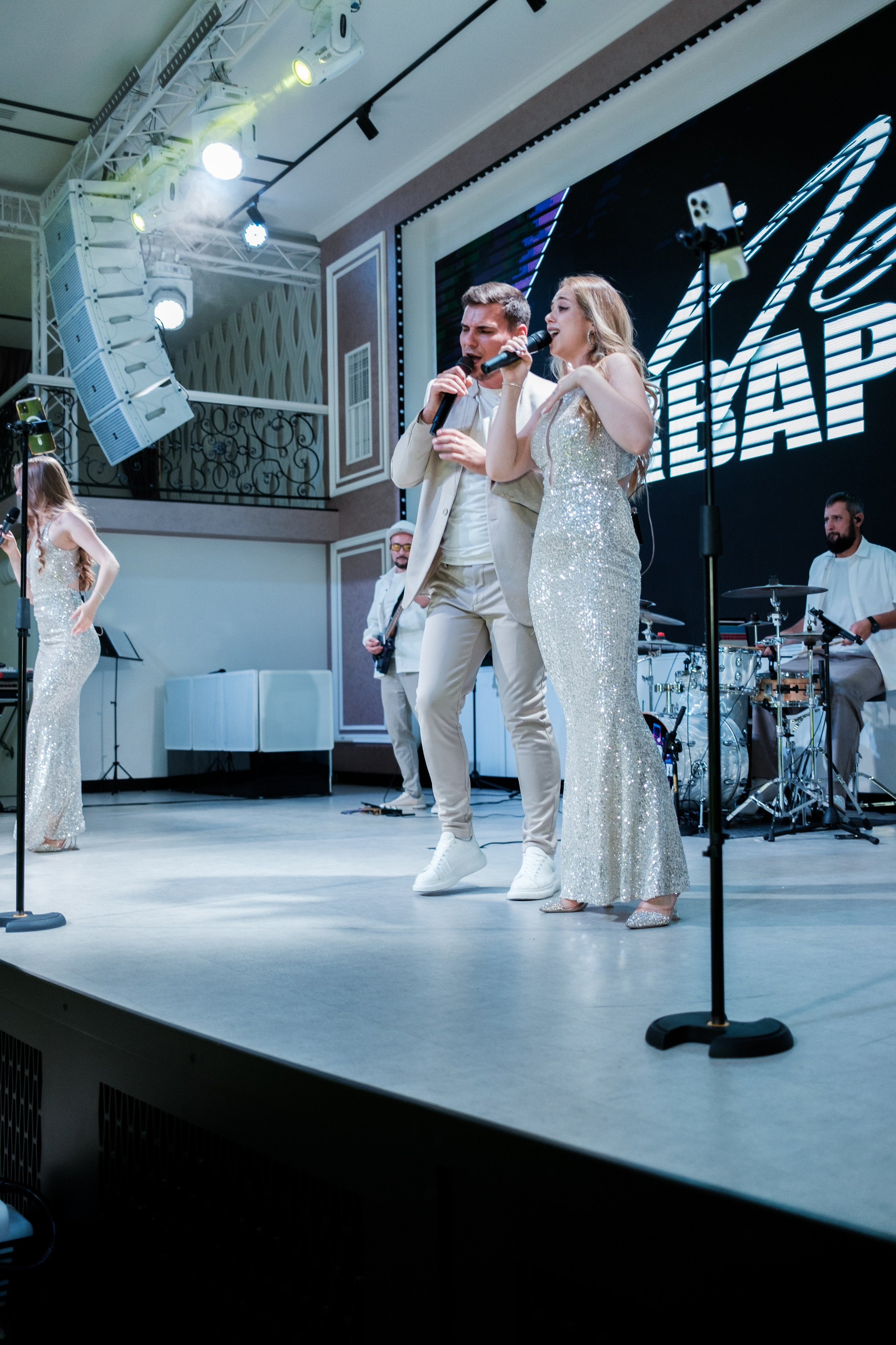 Выставка «Свадебный переполох» Краснодар. Свадебный и репортажной фотограф Денис Ожигин в Краснодаре и Краснодарском крае