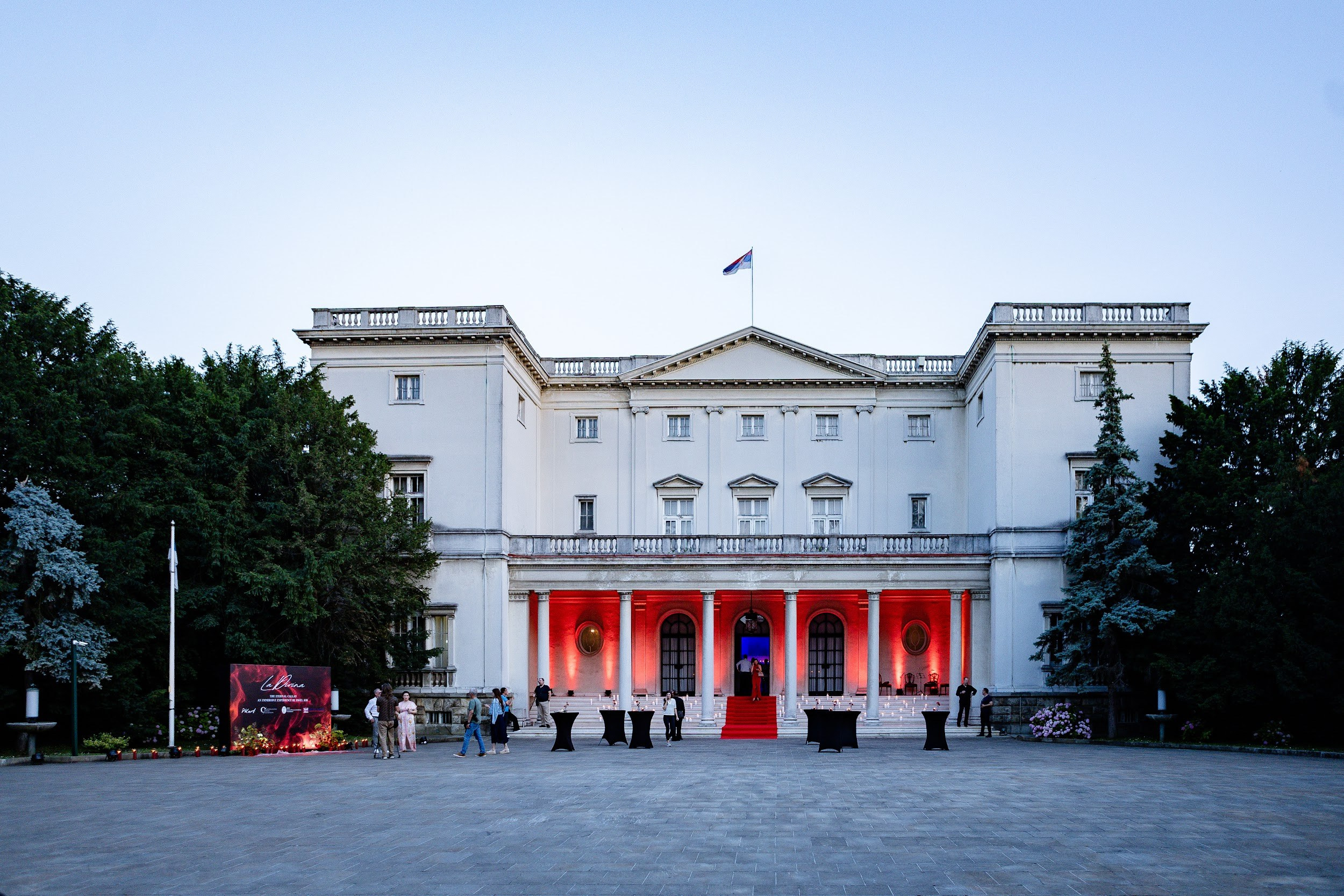 LA DIVINA: THE ETERNAL CALLAS. PAVEL KIR