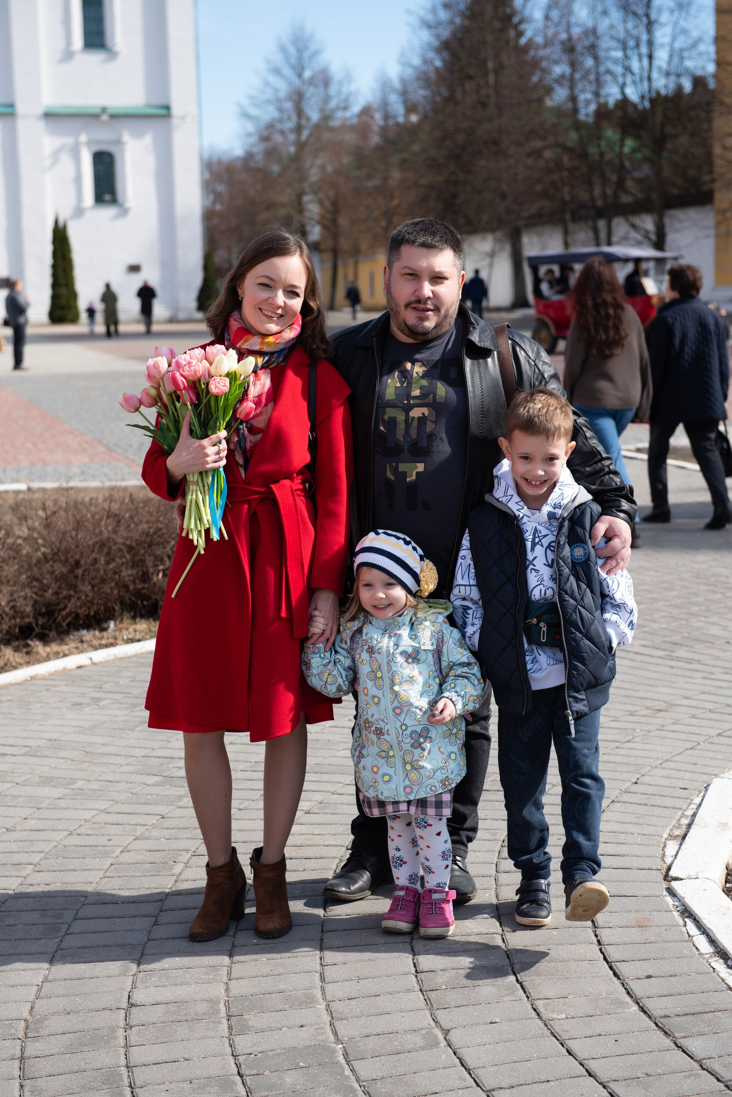 Весенняя Прогулка по Коломне для Анастасии, Антона, Евы и Яна. Фотограф самых запоминающихся моментов Вашей жизни
