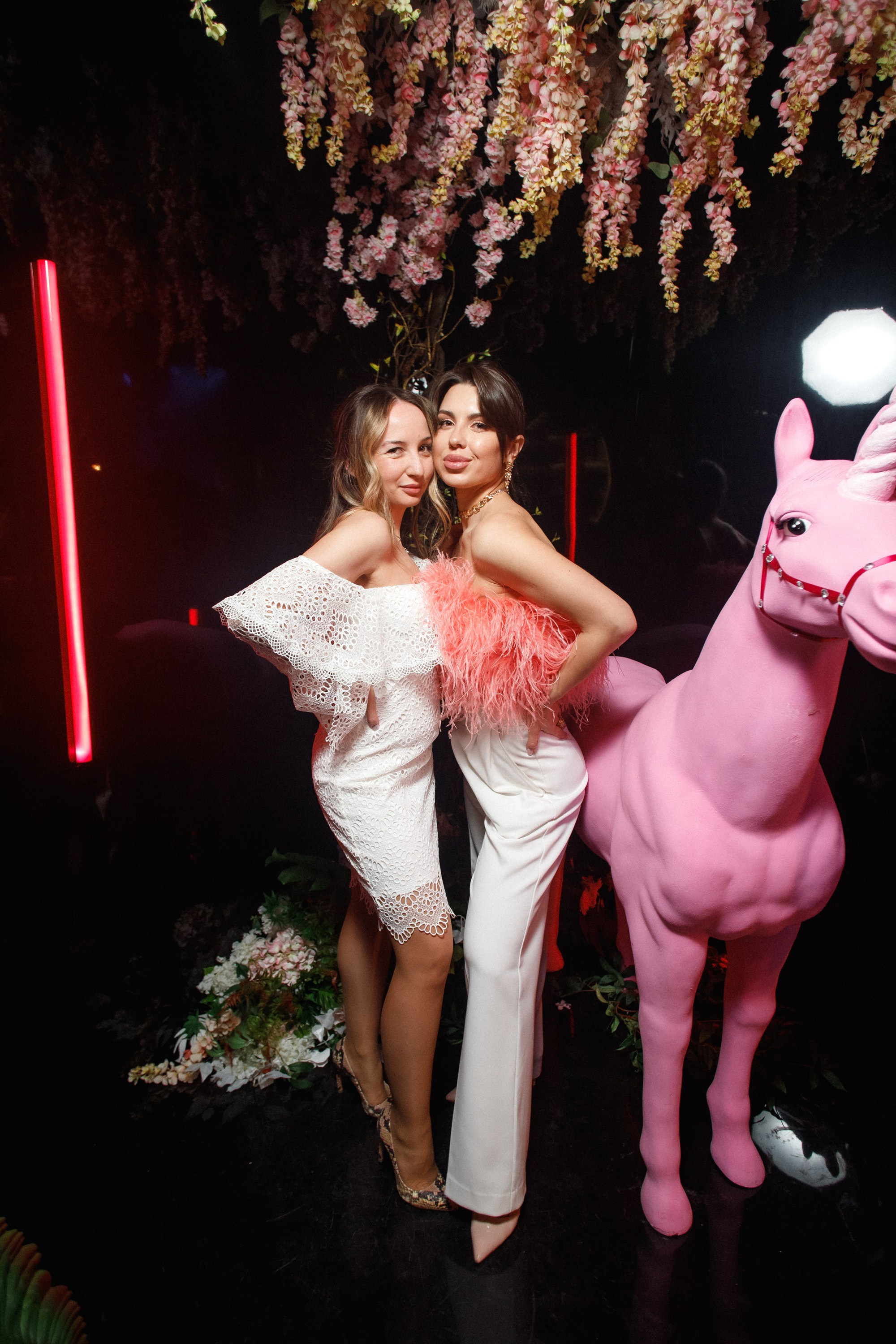 BRAVO FLORA EVENT. СВОИ. ФОТООТЧЕТЫ-СОБЫТИЯ-МЕСТА