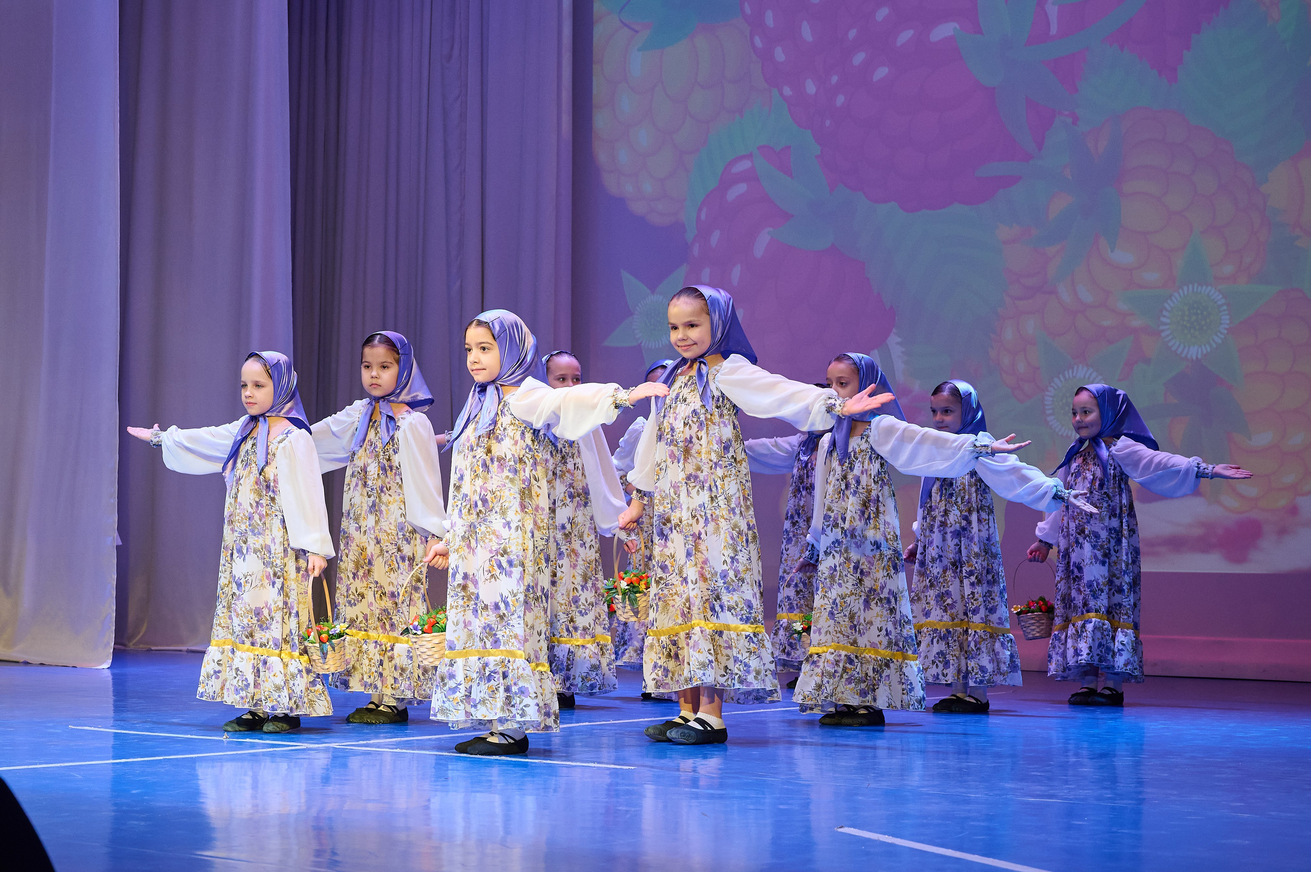 Дк Марьина Роща 23 февраля. Жизнь курорта Кабардинка в фотографиях