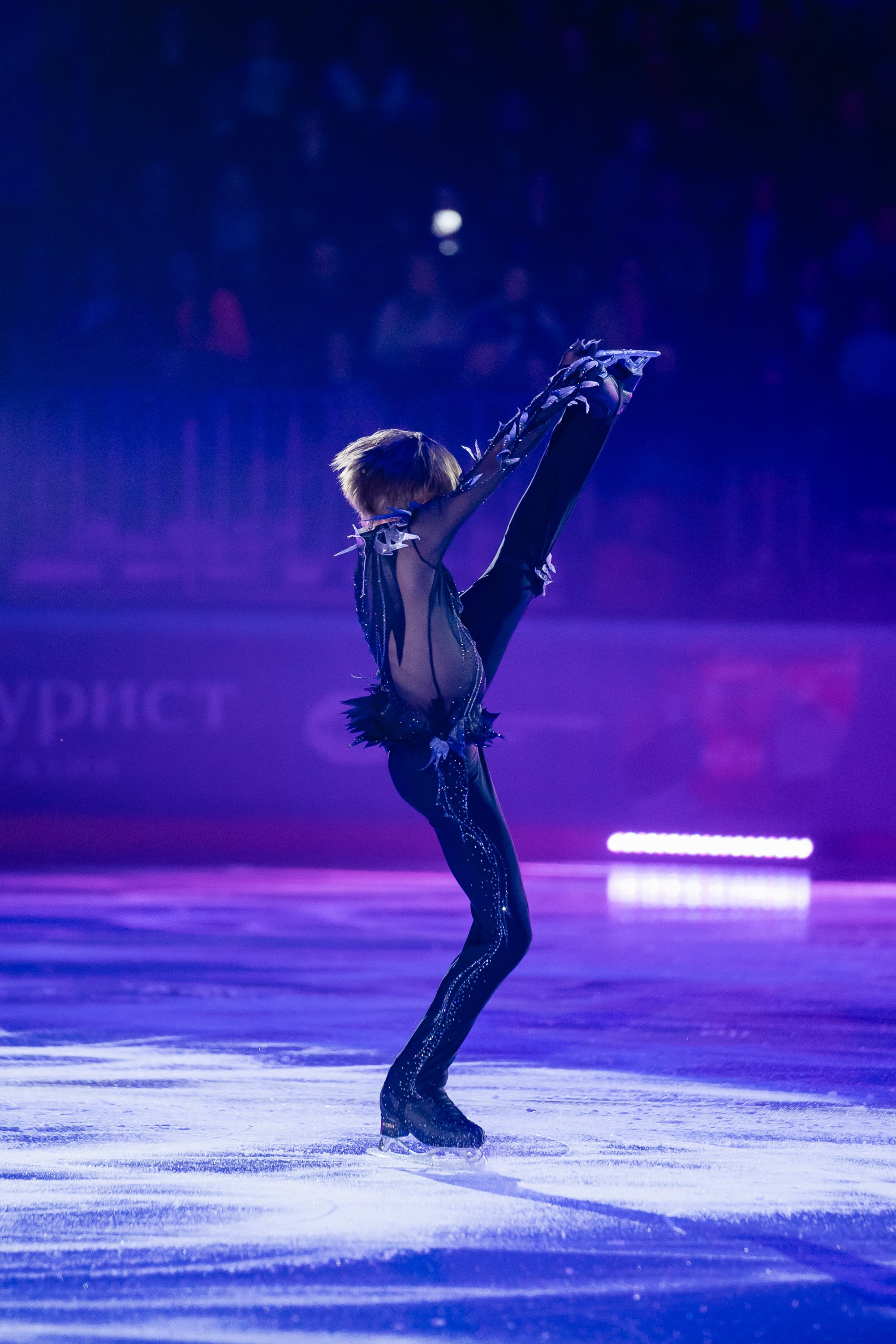 Шоу «Чемпионы на льду» в Новосибирске. Воробьева Ксения — Спортивный и танцевальный фотограф Новосибирск