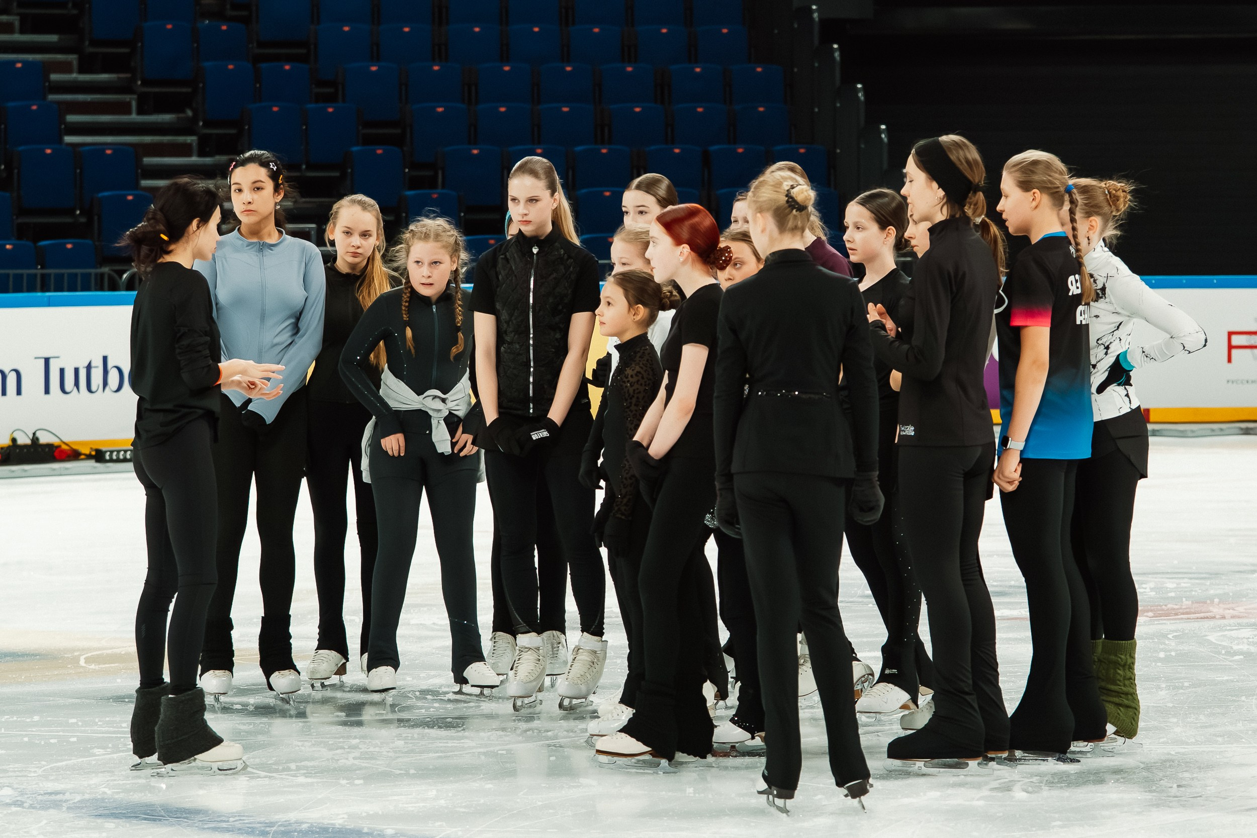 Мастер-класс Алины Загитовой в Новосибирске (11-00). Воробьева Ксения — Спортивный и танцевальный фотограф Новосибирск