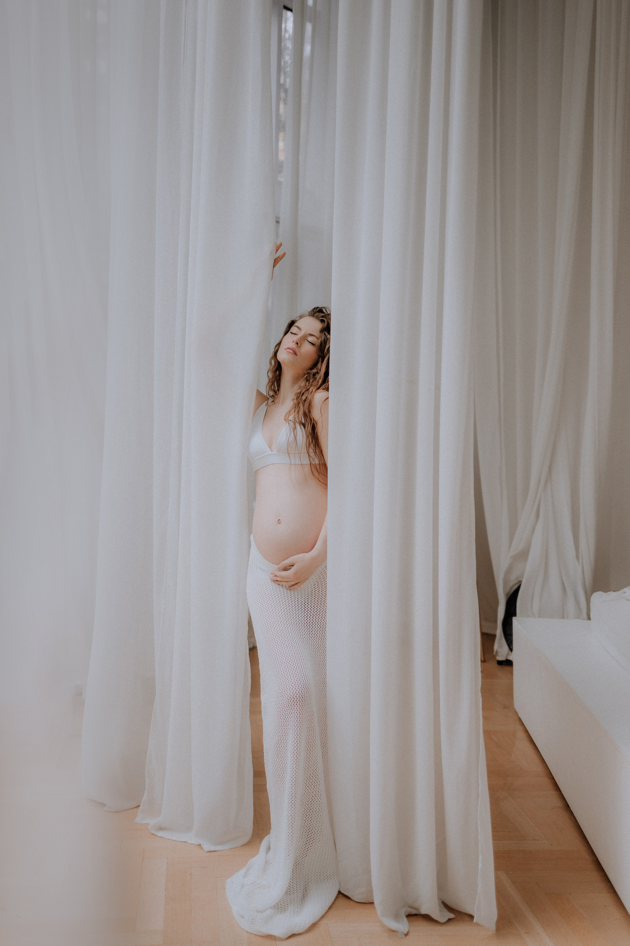 фотограф анастасия инвиш в москве, отзывы фотограф анастасия инвиш, топ фотограф москва, топ семейный фотограф москва, красивая фотосессия беременности в москве, фотосессия беременности в москве, фотосессия беременности с мужем в москве, фотосессия в светлой фотостудии в москве, топ фотограф беременности в москве, фотосессия беременности под ключ в москве, стильая фотосессия беременности в москве, нежная фотосессия беременности в москве, заказать фотосессию беременности в москве, ню фотосессия беременности в москве, фотосессия беременности на циклораме