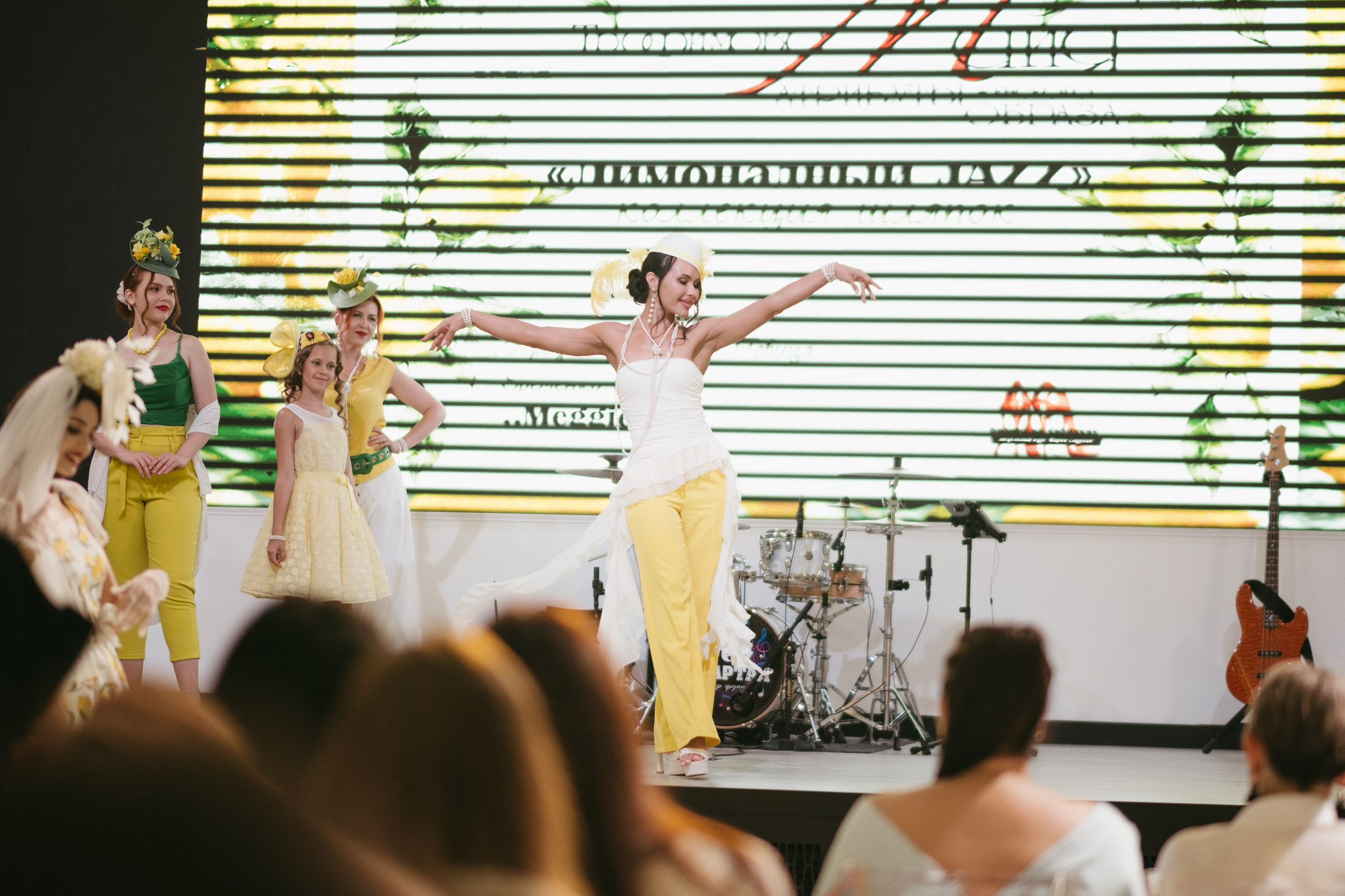 Выставка «Свадебный переполох» Краснодар. Свадебный и репортажной фотограф Денис Ожигин в Краснодаре и Краснодарском крае