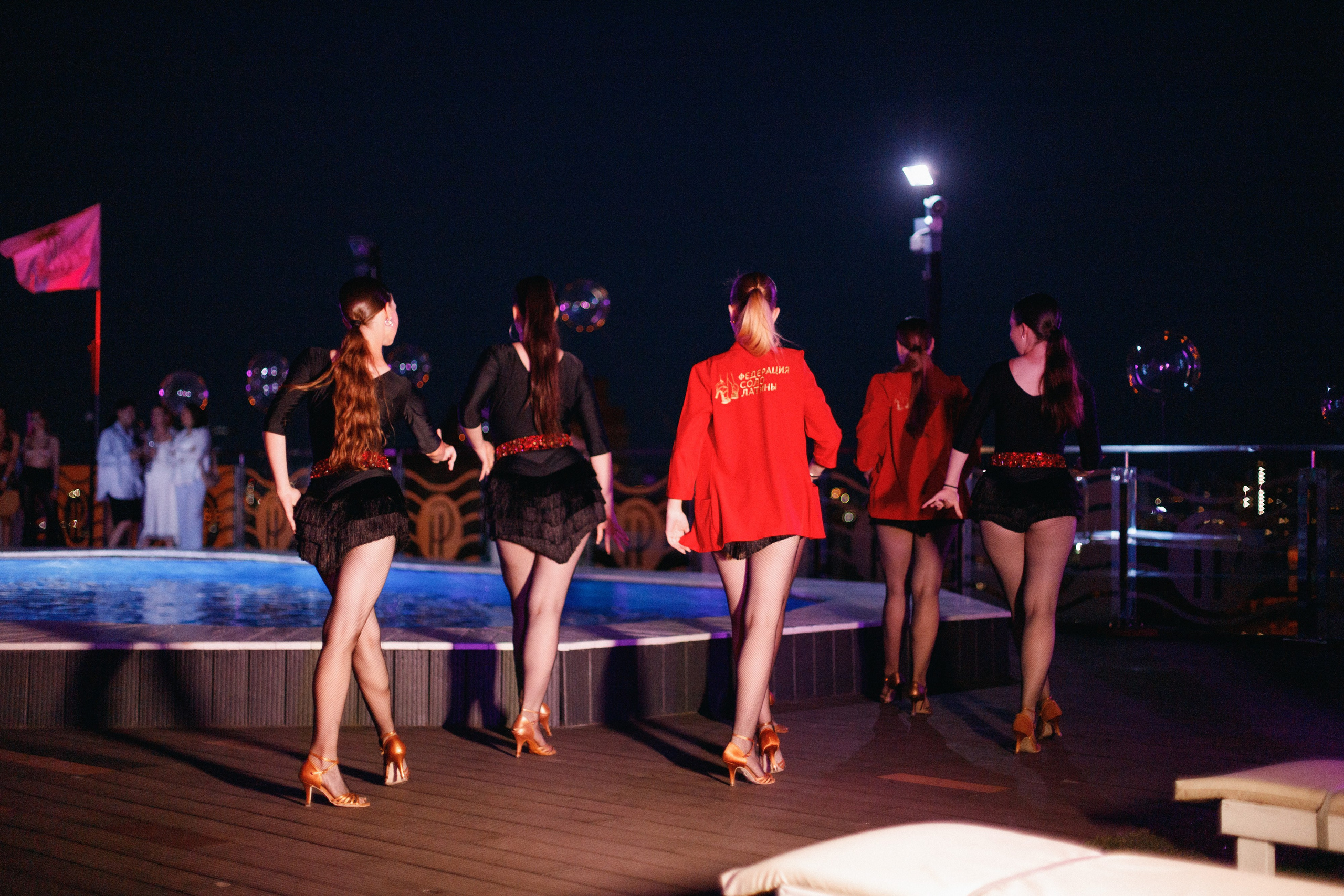 СОБРАНИЕ — ПРЕЗЕНТАЦИЯ НОВОГО НОМЕРА. СВОИ. ФОТООТЧЕТЫ-СОБЫТИЯ-МЕСТА