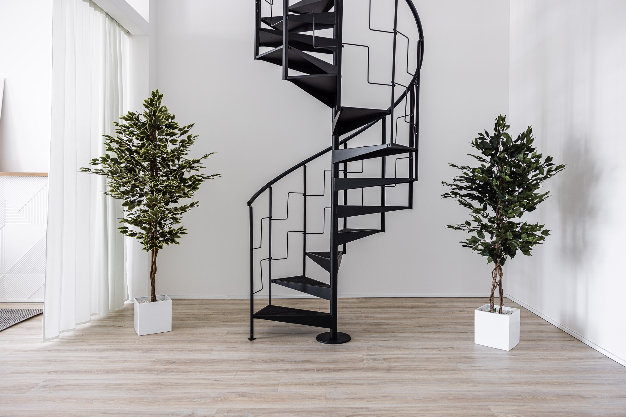 Фотостудия Photohub — всё для комфортной и красивой съёмки. Фотограф в Минске Людмила Дутко