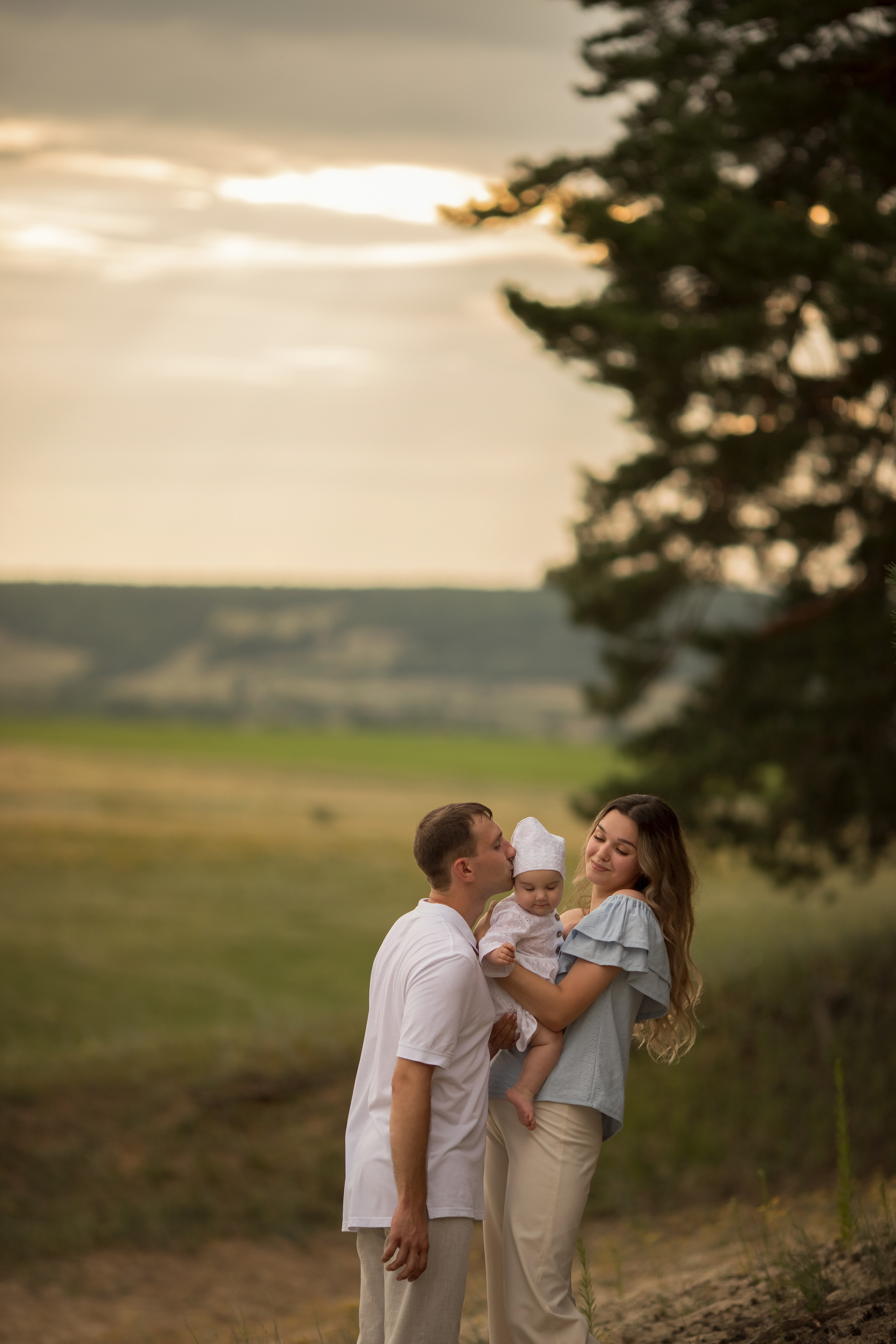 Маленькая Мая. Семейный и детский фотограф в Саратове Полина Коткина
