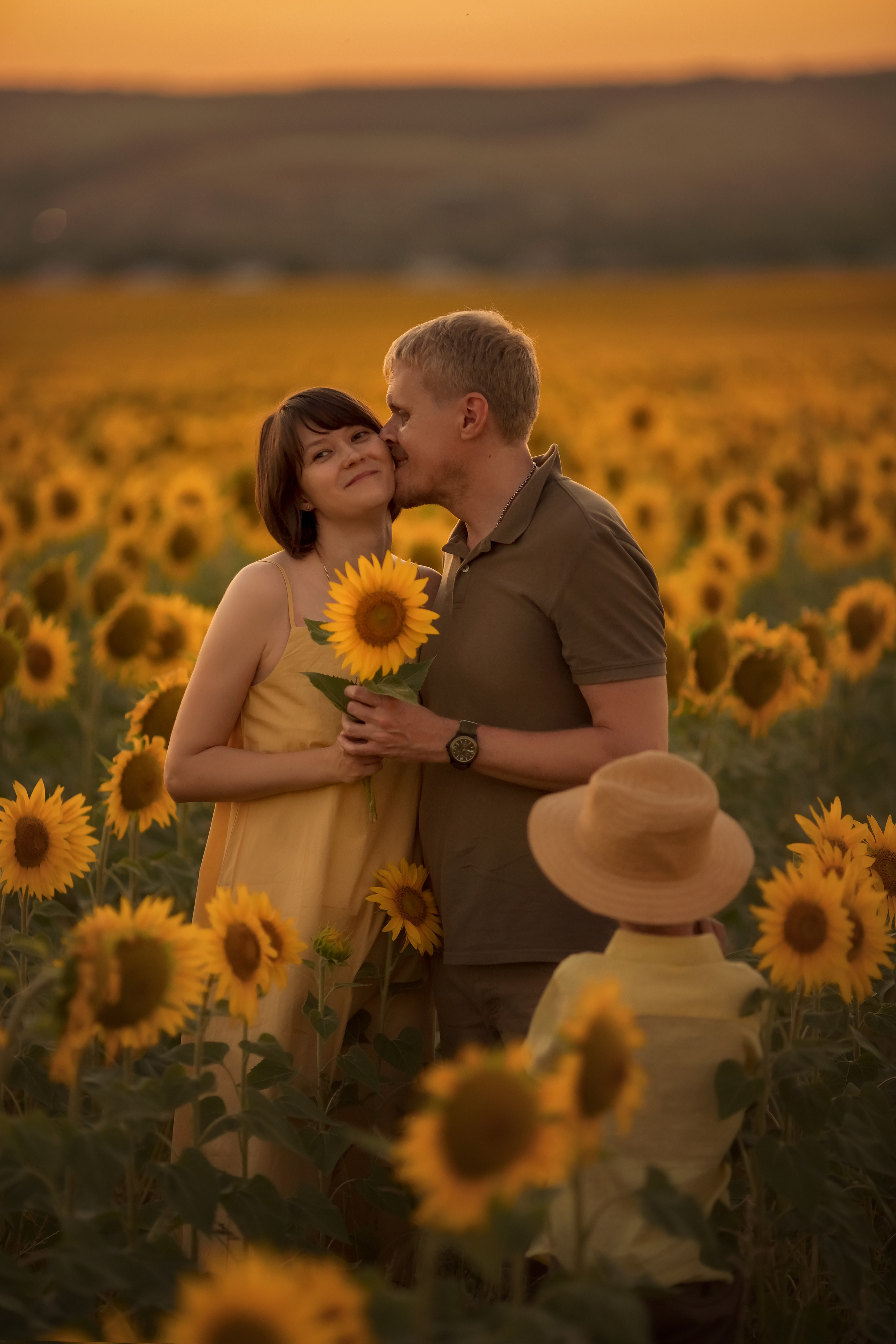 Провожая солнце. Семейный и детский фотограф в Саратове Полина Коткина