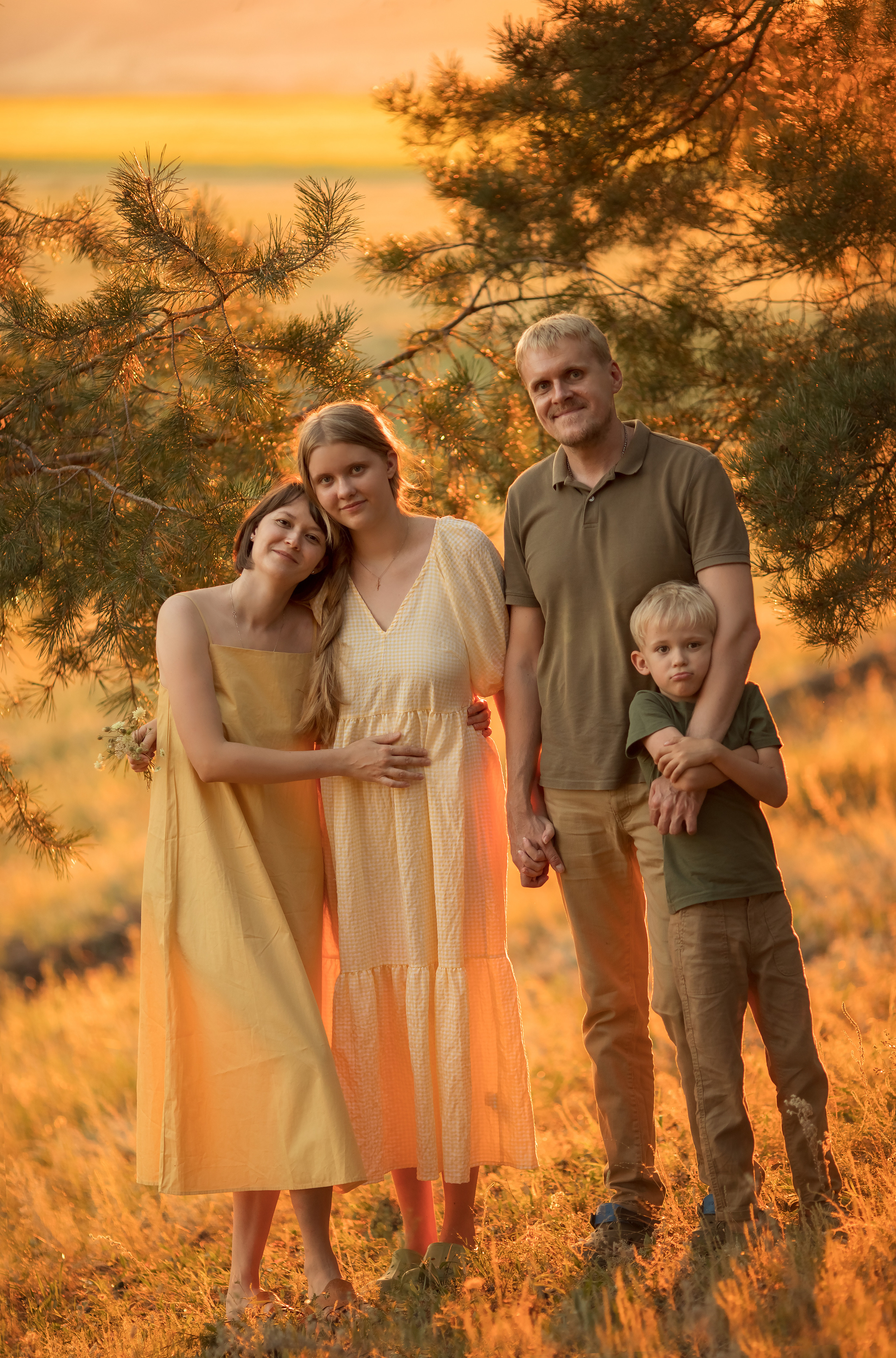 Провожая солнце. Семейный и детский фотограф в Саратове Полина Коткина