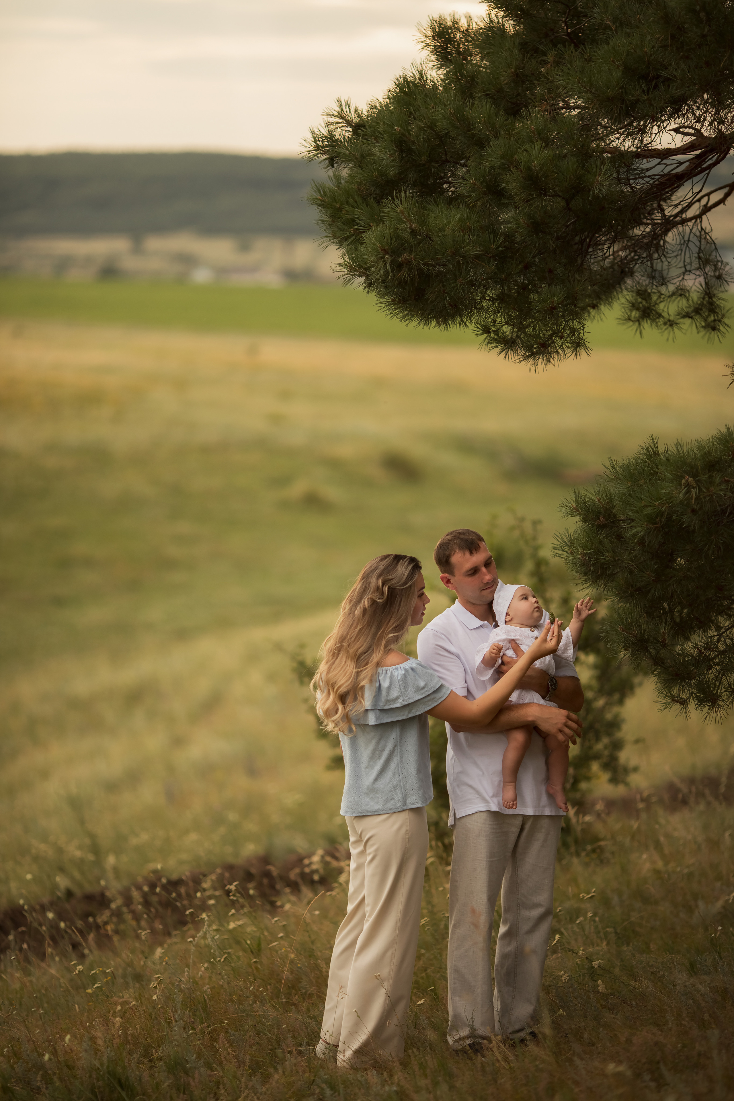 Маленькая Мая. Семейный и детский фотограф в Саратове Полина Коткина