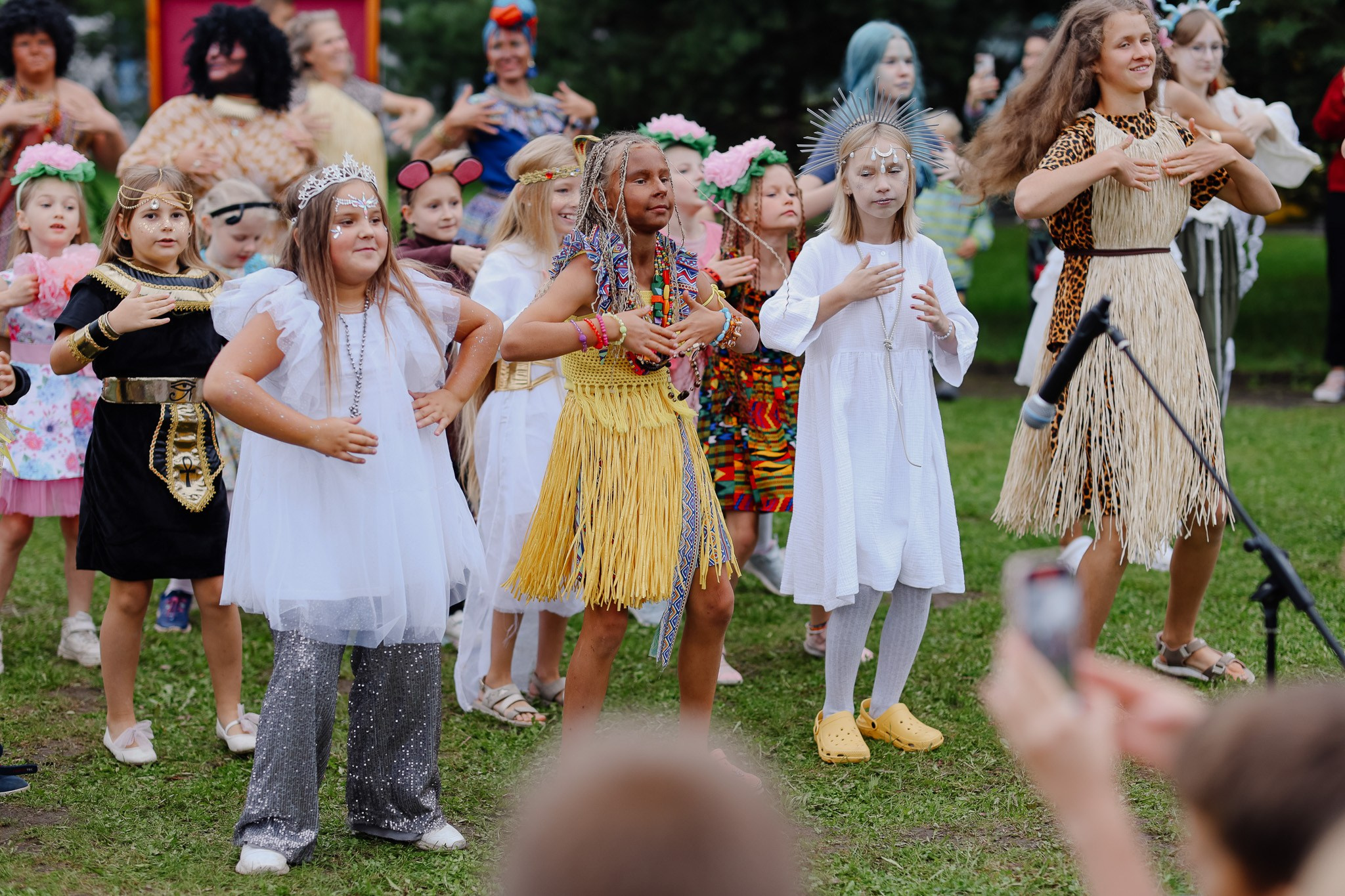 Репортажная съёмка детского праздника за городом. Женский фотограф в Москве Ксения Казакова