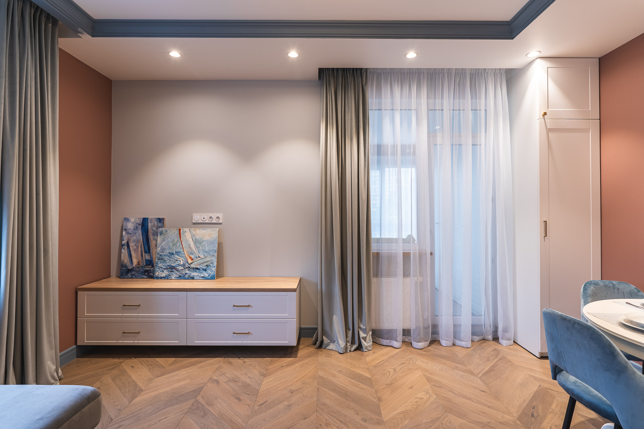 Apartment on Srednerogatskaya street. Svyatoslav Bunkov | photographer