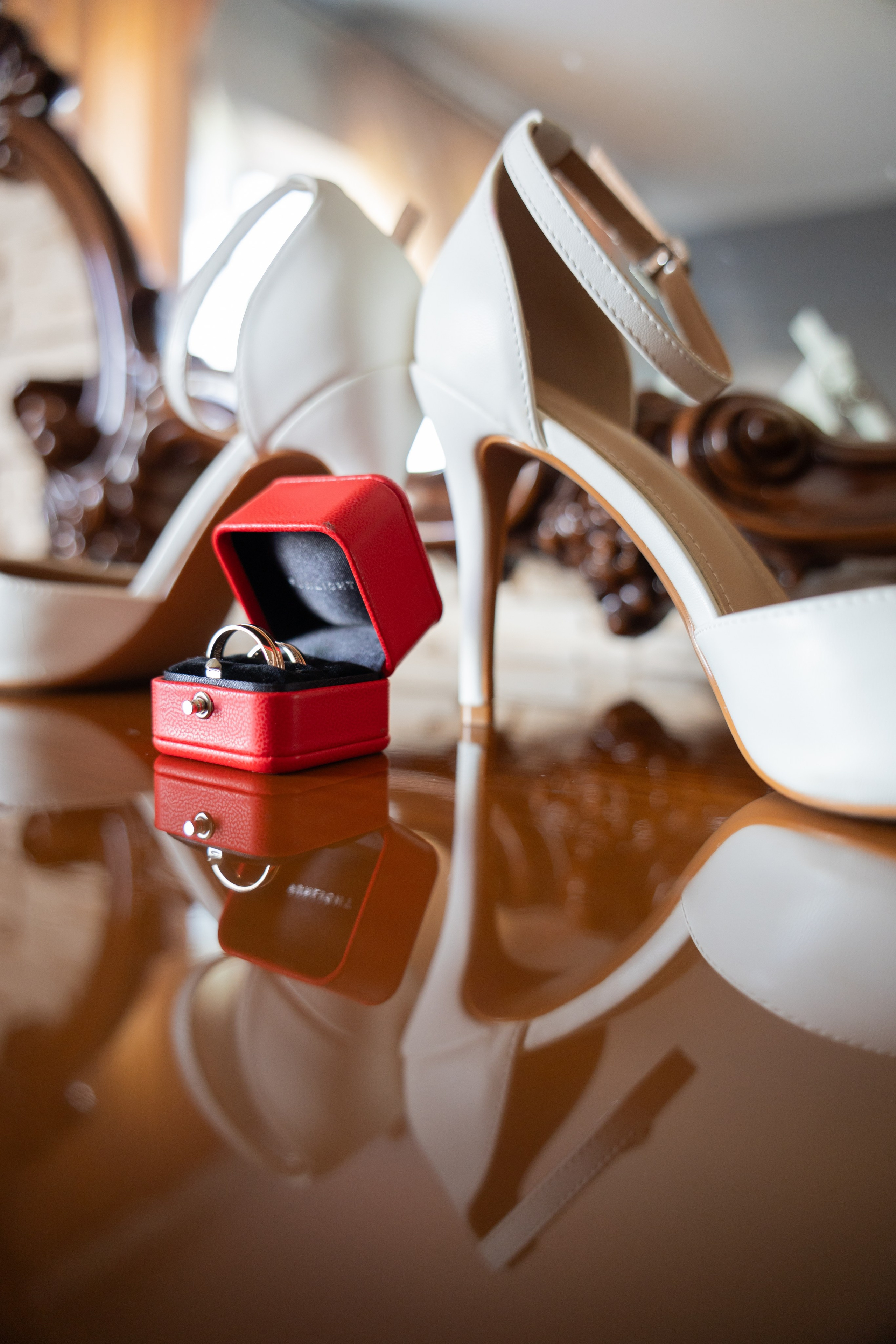 Ваша свадьба в Липецке заслуживает качественных фото. Предлагаем отличный сервис по доступной цене.