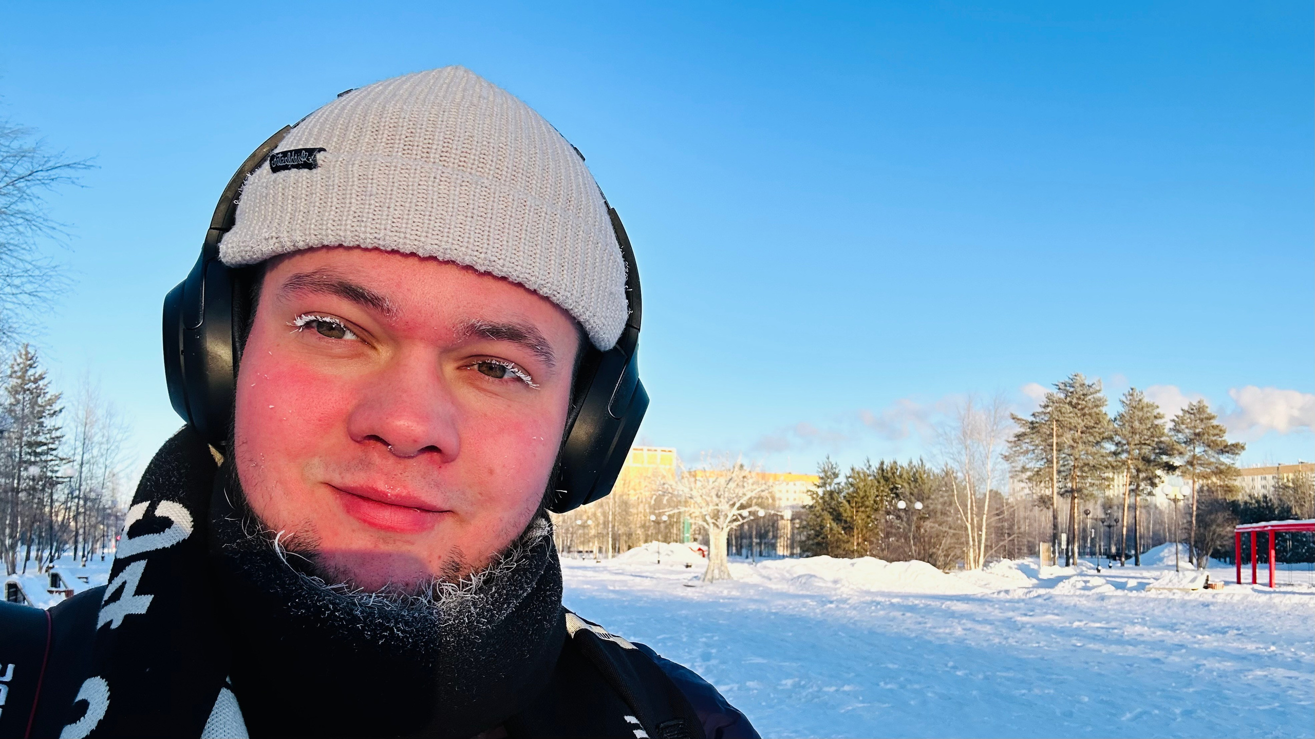 Антон Вотяков, городской и портретный фотограф