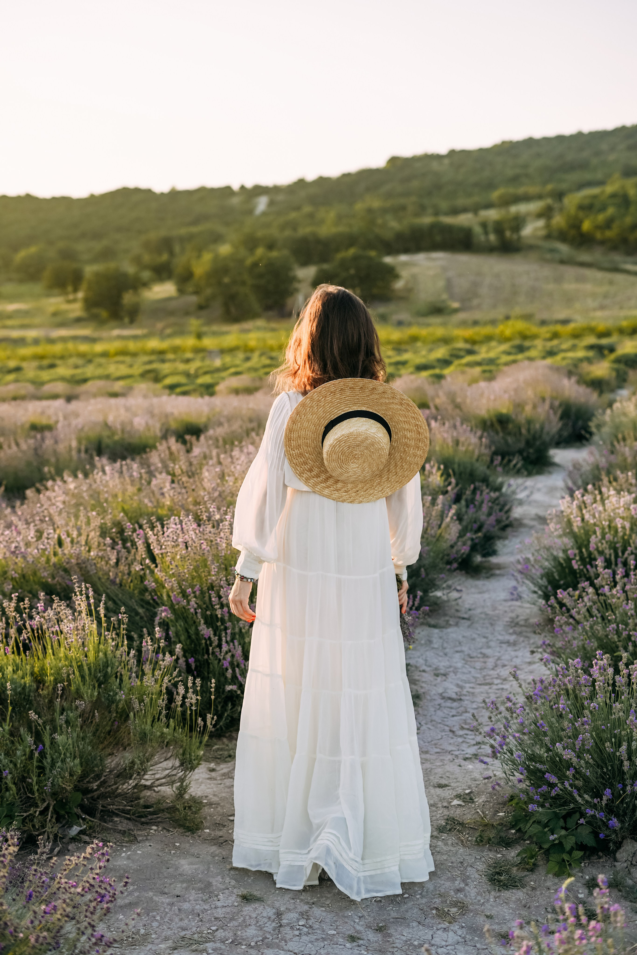 Кристина и лавандовые истории. Фотограф в Сочи и Абхазии | Фототуры | September Air