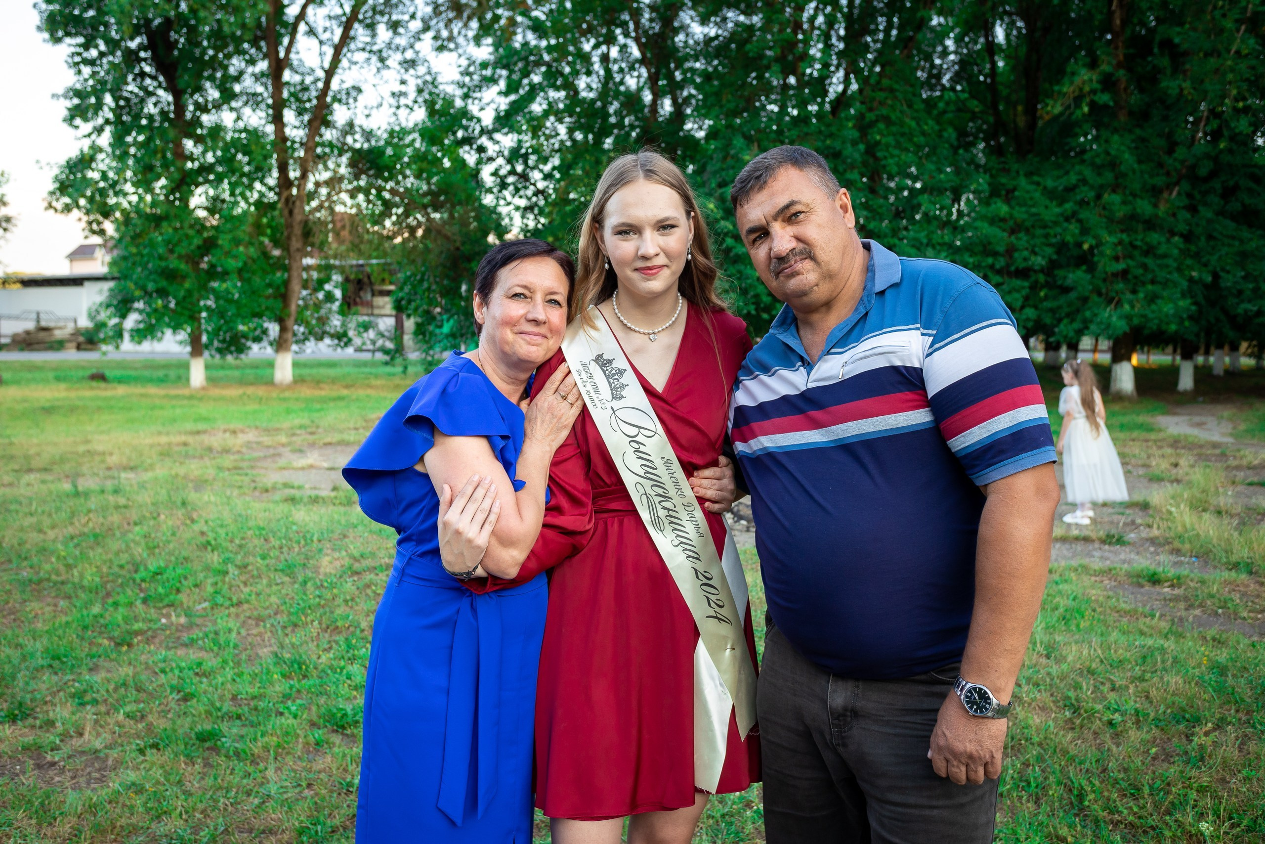 Вручение аттестата 2024 г. Выпускные альбомы Майкоп, Краснодар Елена Золотарева