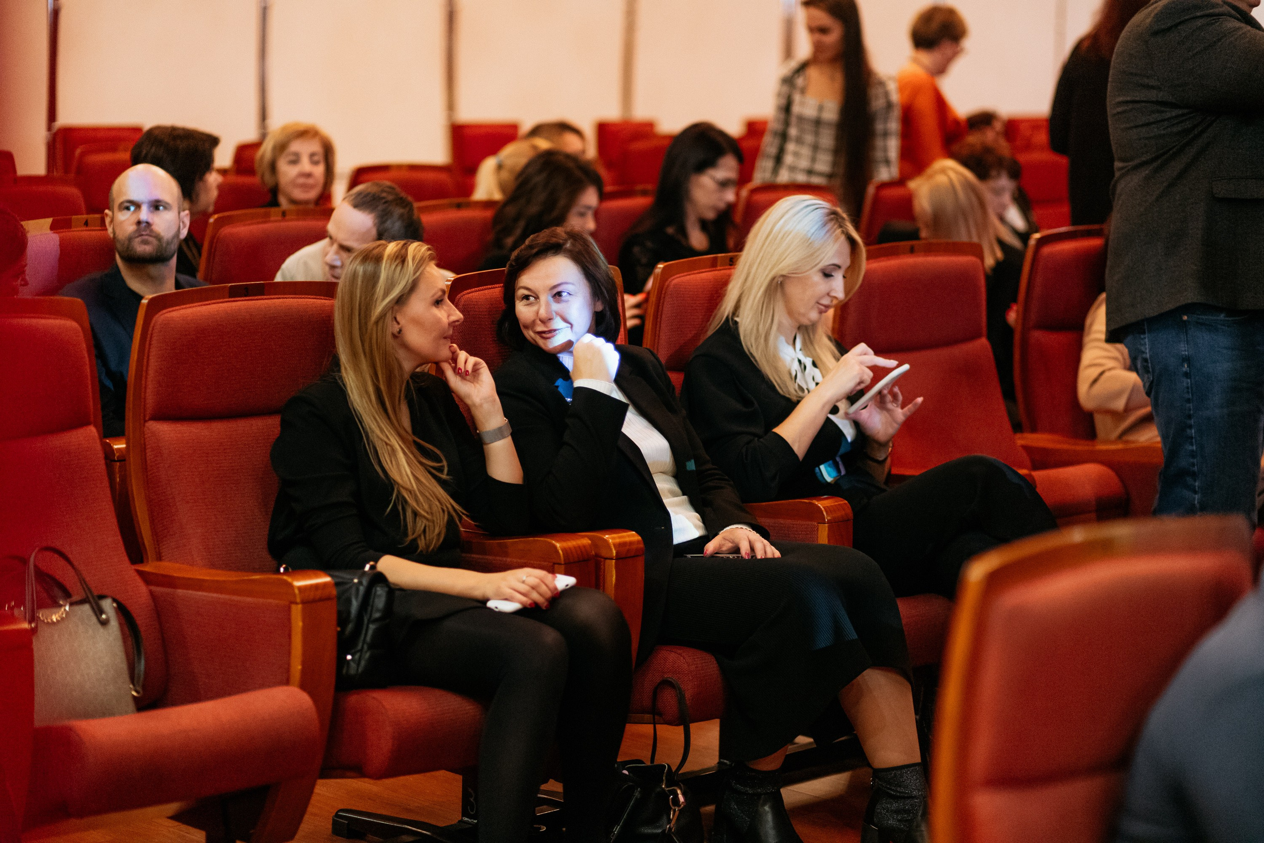 ПРЕМИЯ ГОДА В СФЕРЕ УСЛУГ ОБЩЕСТВЕННОГО ПИТАНИЯ. СВОИ. ФОТООТЧЕТЫ-СОБЫТИЯ-МЕСТА
