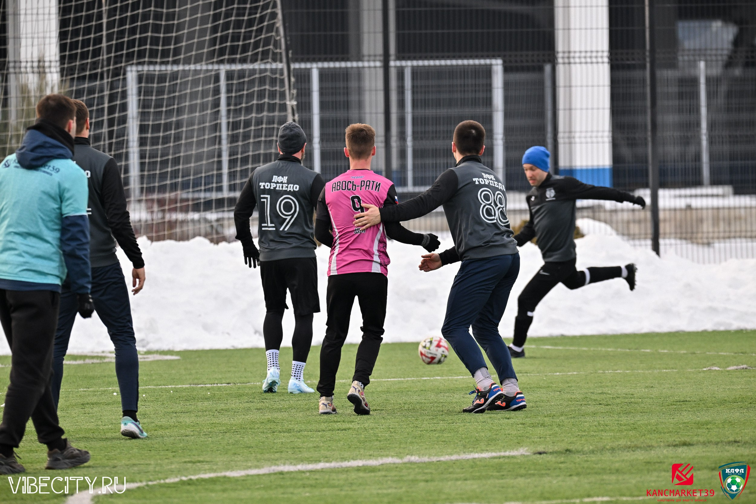 Калининградская Любительская Футбольная Лига, Премьер лига 14 тур, Торпедо-Авось рати. VIBECITY.RU Вайб Сити Ру Фоторепортажи Фотоотчеты Калининград