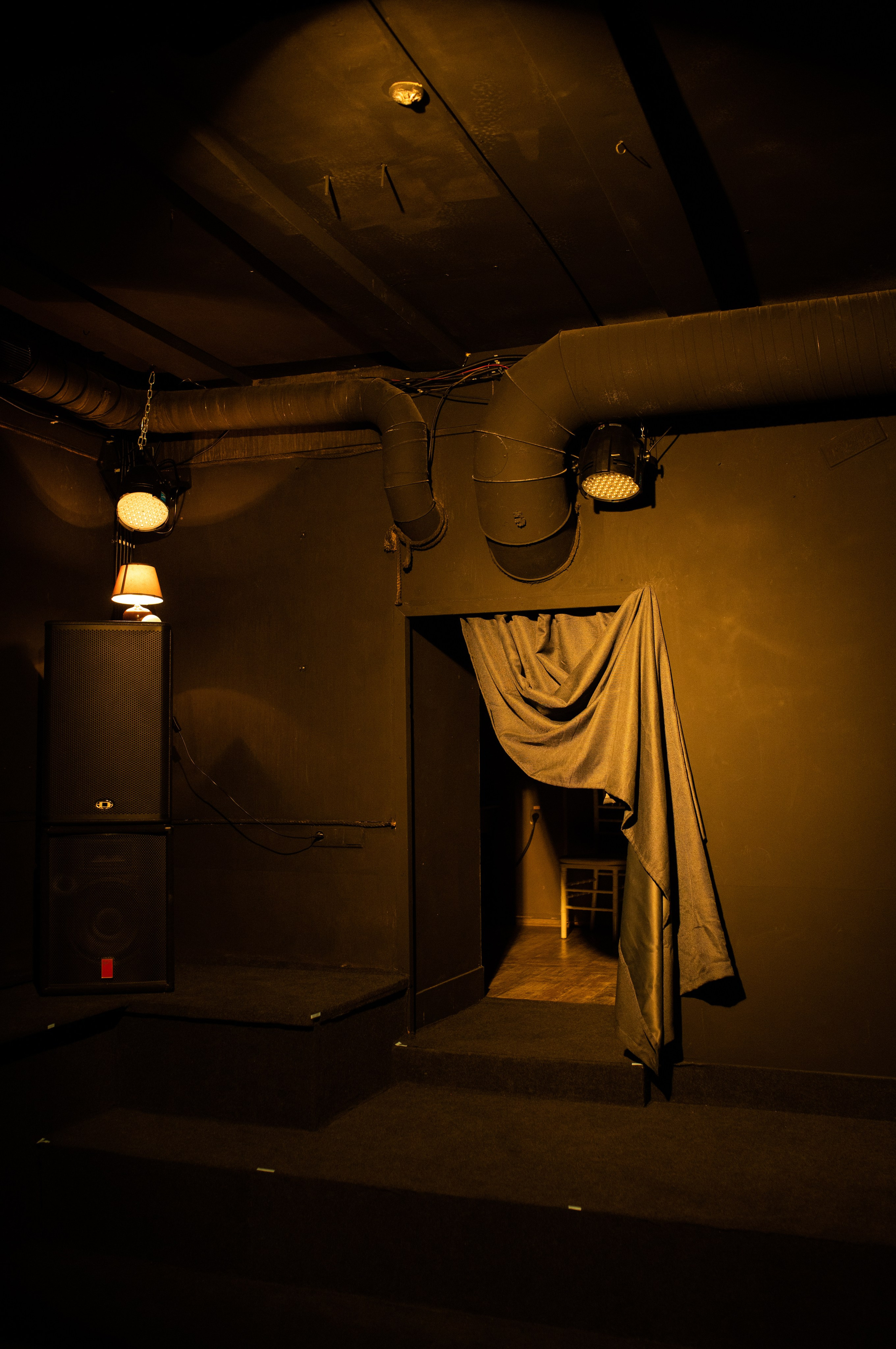 Информация. ДОНЕЦКИЙ НОВЫЙ ТЕАТР