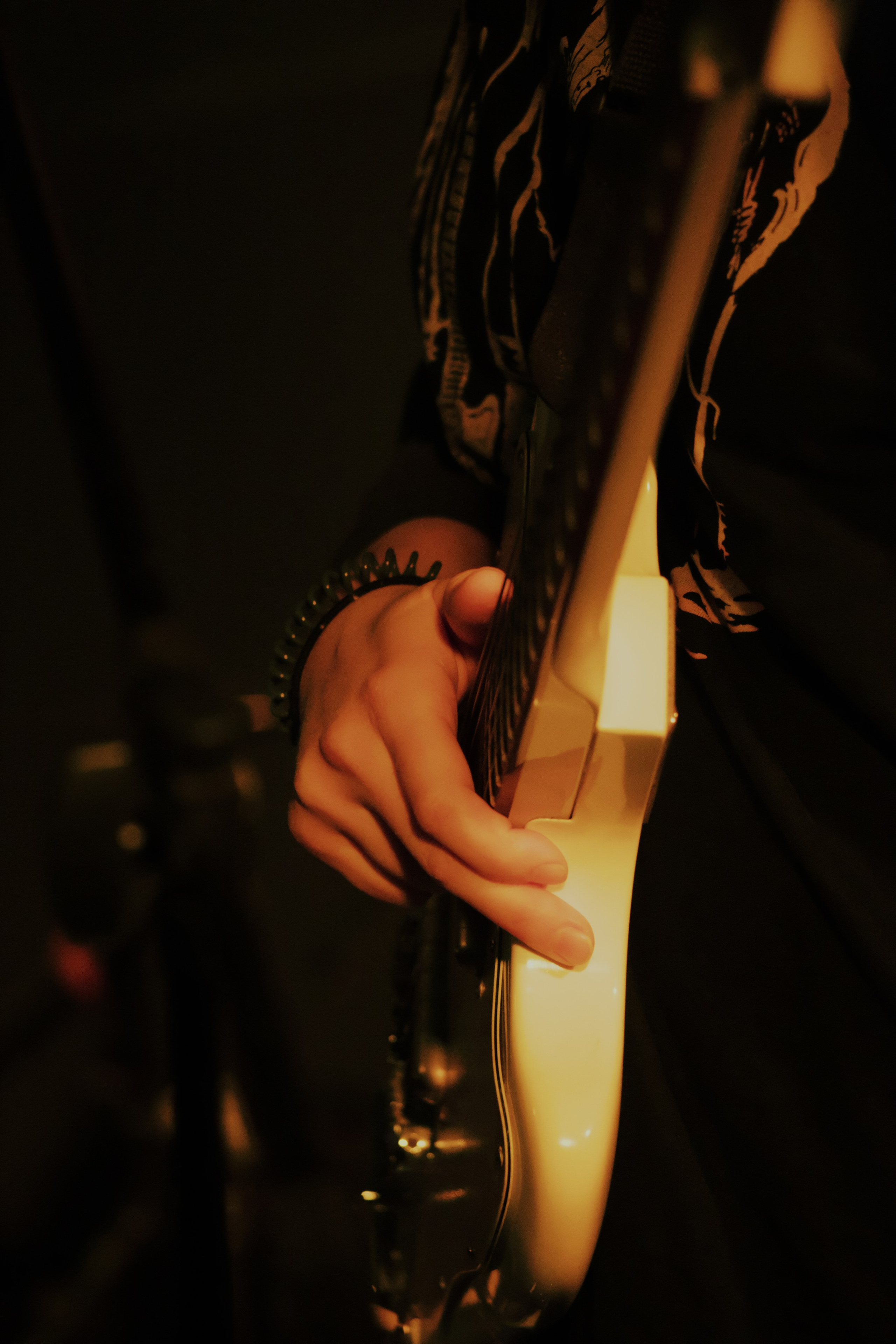 Видишь, я всё ещё здесь 🎛️. Миша Печёнкин | фотография