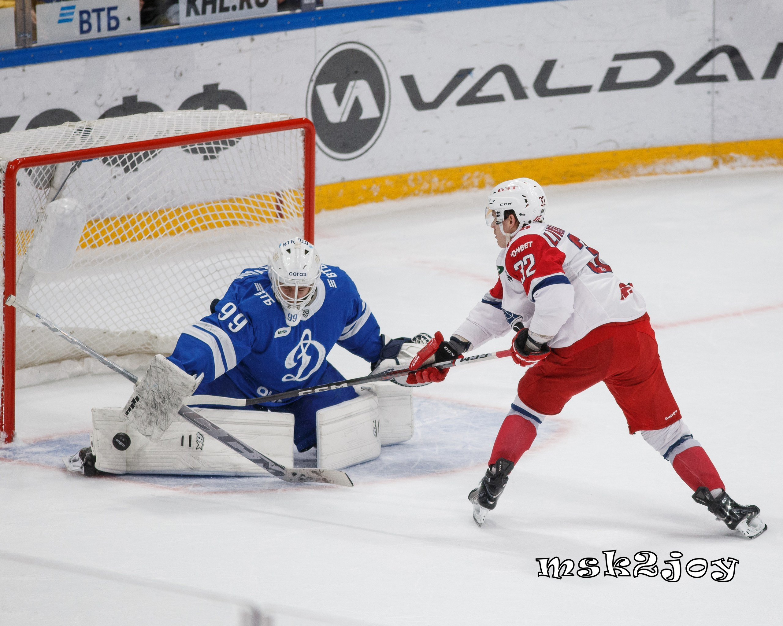 Фоторепортаж. КХЛ. «Динамо» (Москва) — «Локомотив» (Ярославль). Михаил Тоцкий портретный и репортажный фотограф в Москве