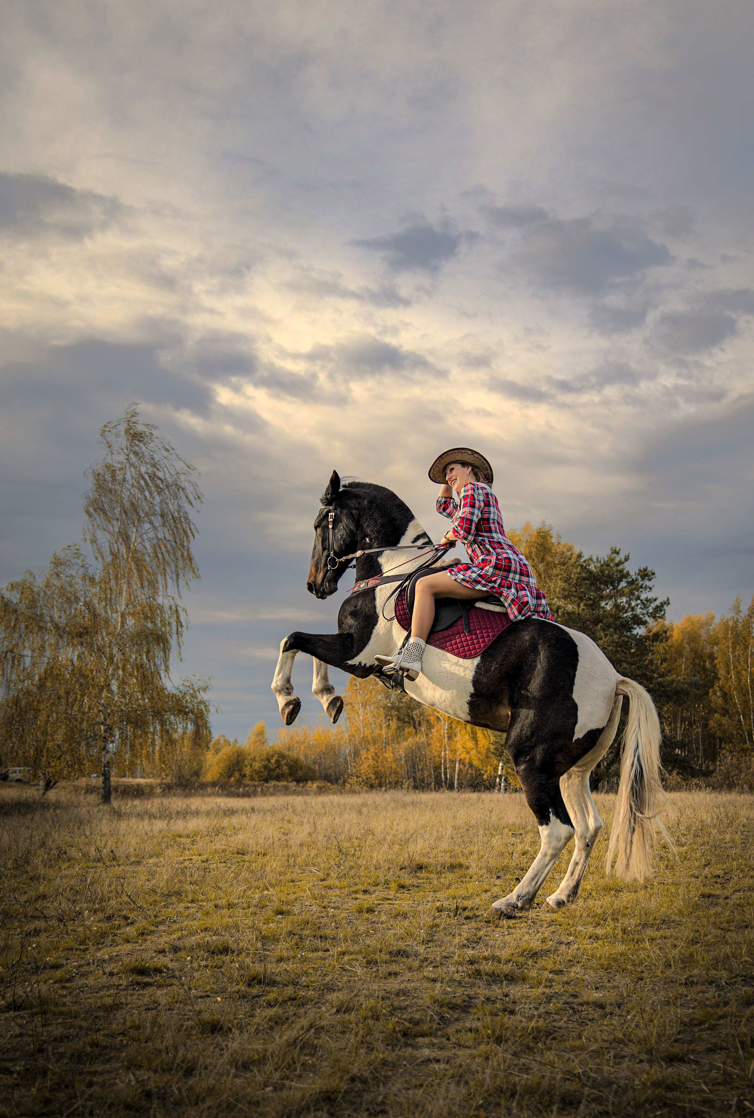 Фотограф Жуковский, фотоуслуги в жуковском , Фотосессии, студийная съёмка, студийный портрет, студийный фотограф, детский фотограф, уличная фотопрогулка, репортажная съёмка, съёмки для маркетплейс, свадебный фотограф, свадебная фотосессия, церковная съёмка, церковный фотограф, съёмка крещения, фотограф на крестины, съёмка венчания, фотосессия беременности , фотограф на выписку из род. дома, фотограф в школу, фотограф в детский сад, арт фотограф, предметная съёмка, предметный фотограф, фотограф на день рождения, фотограф на детский праздник, осенняя фотосессия, деловая фотосессия, портфолио, бьюти фотограф, фотограф автотранспорта, съёмка недвижимости, пейзажная съёмка, коммерческий фотограф, новогодняя фотосессия, эмоциональный портрет, фуд фотограф, фотограф анималист, уличный фотограф, домашняя фотосессия, косплей, модели, ню, пейзажный фотограф, фотосъёмка архитектуры, ретушь, обработка фотографий, фотосъёмка новорожденных Фотограф Татьяна Марсуверских