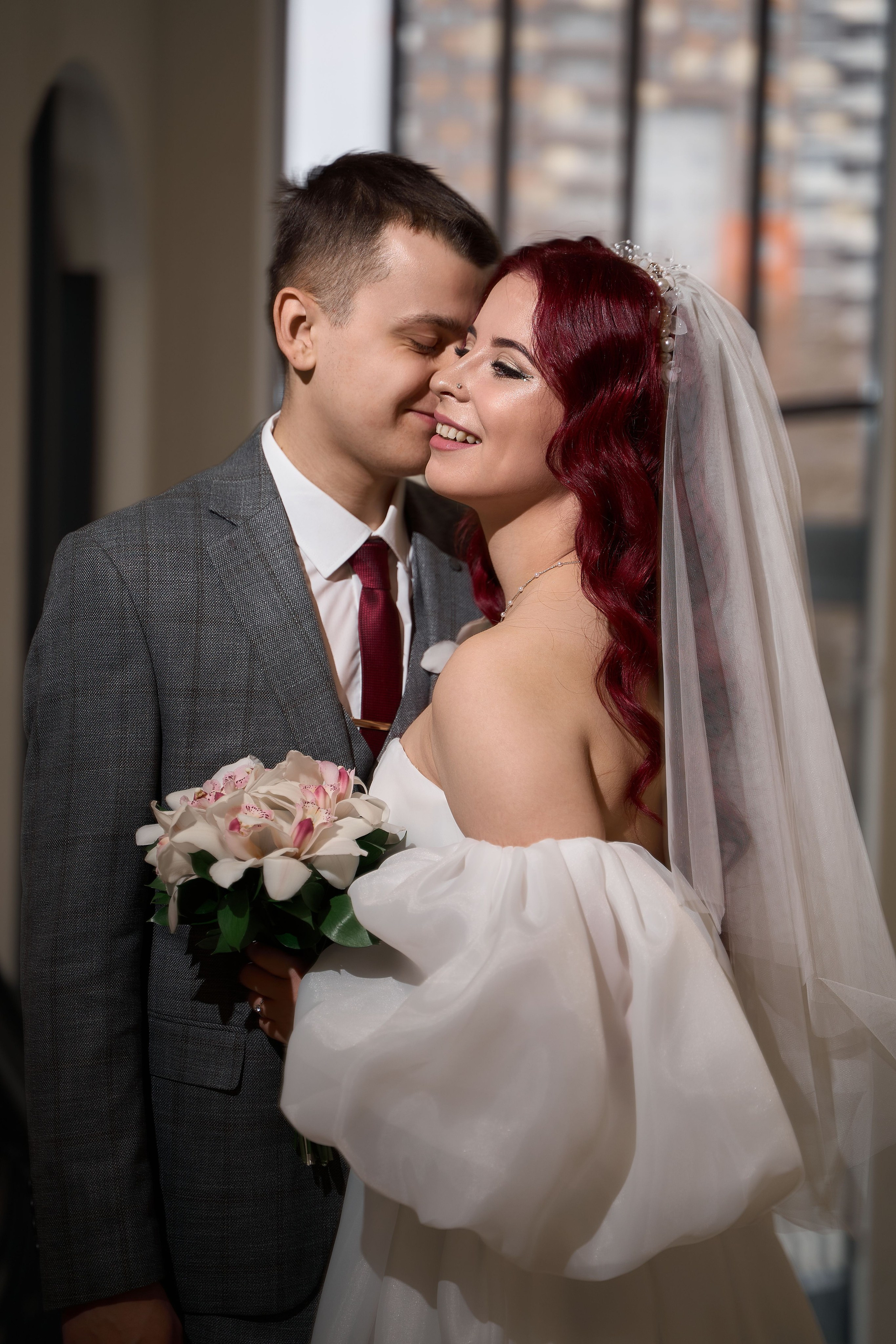 Фотосессия в Верхнепышминском ЗАГСе. Фотограф и видеограф в Екатеринбурге