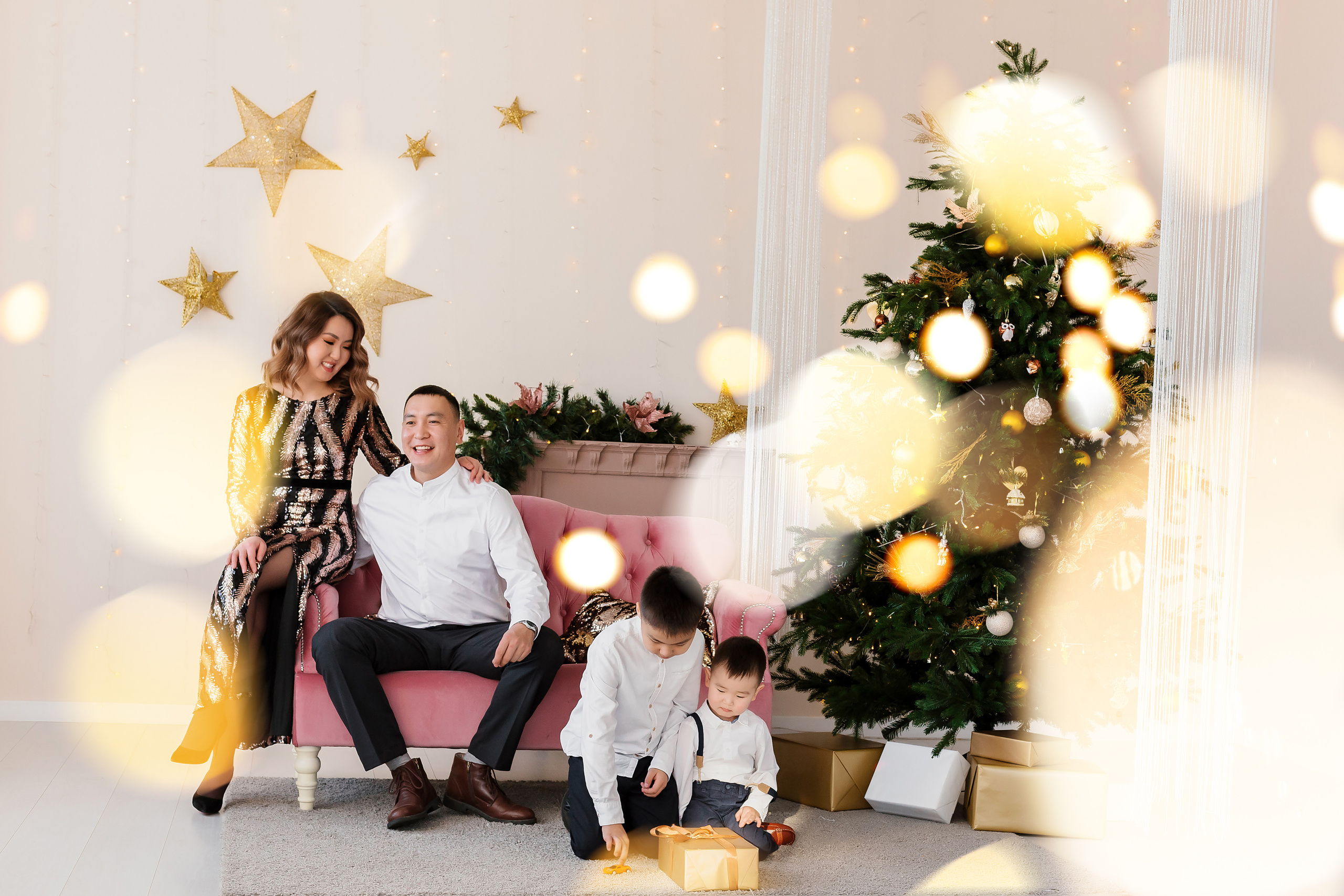 Семейные новогодние съёмки. Фотограф Бурятии София Андриянова