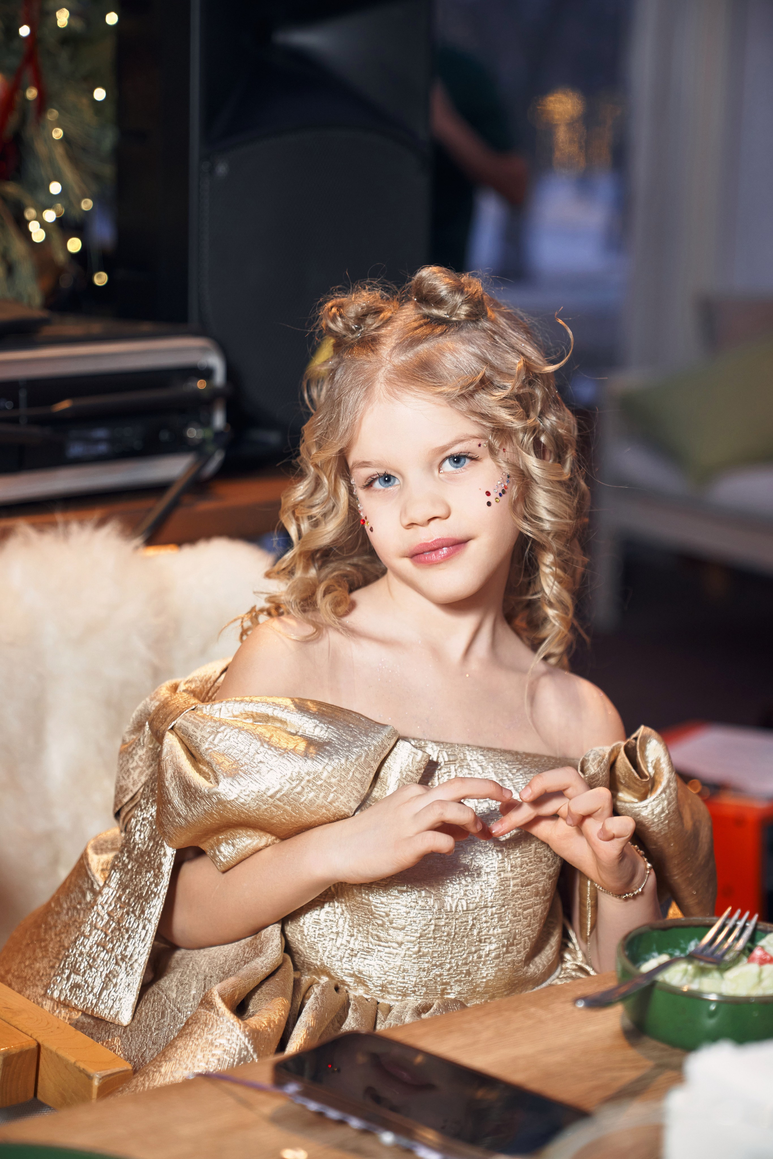 Новогодние выступления маленьких артистов Каметы Lab на ВДНХ