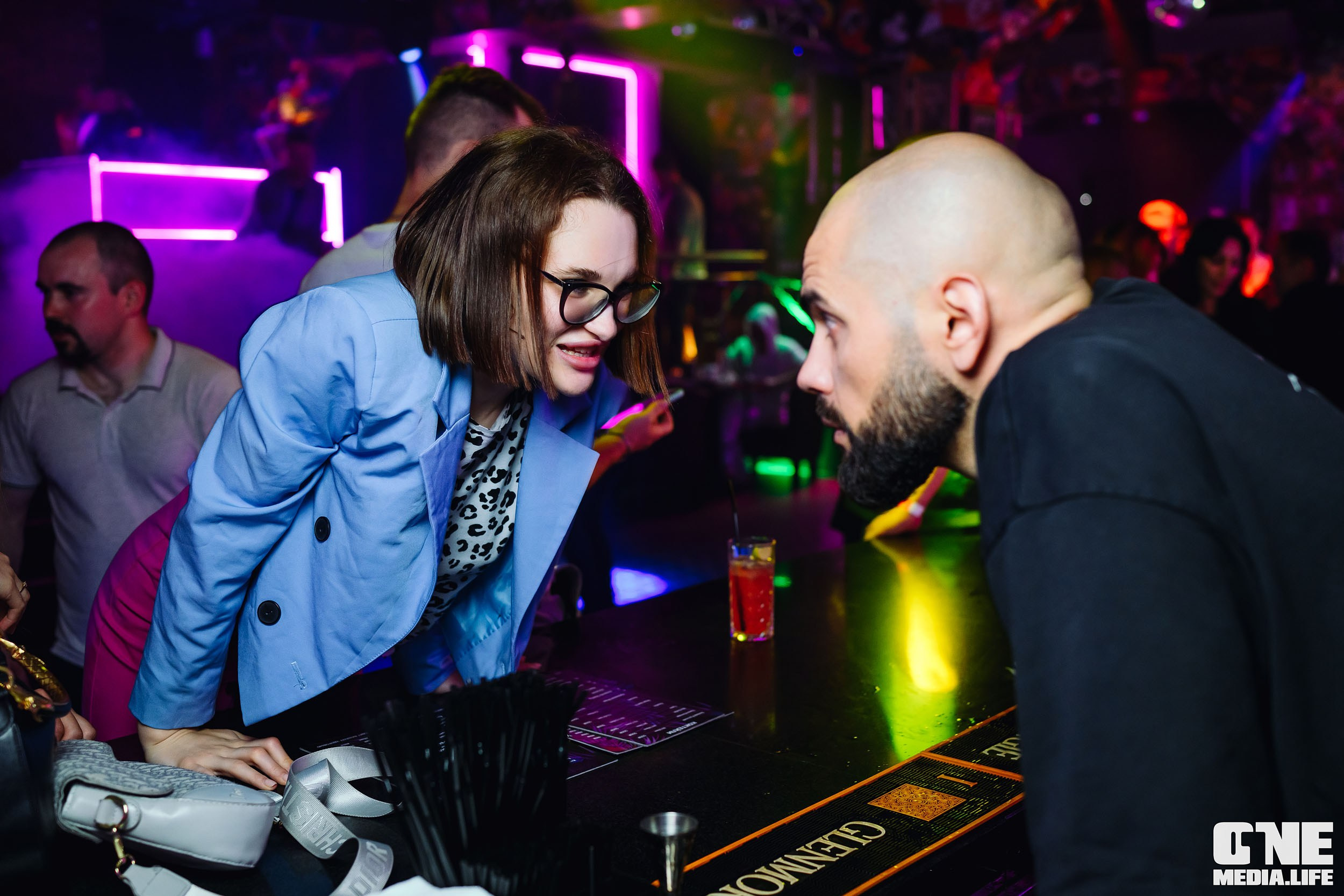 Фоторепортаж из караоке-клуба Эйфория. One Media Life: фоторепортажи, фотоотчеты с мероприятий и заведений