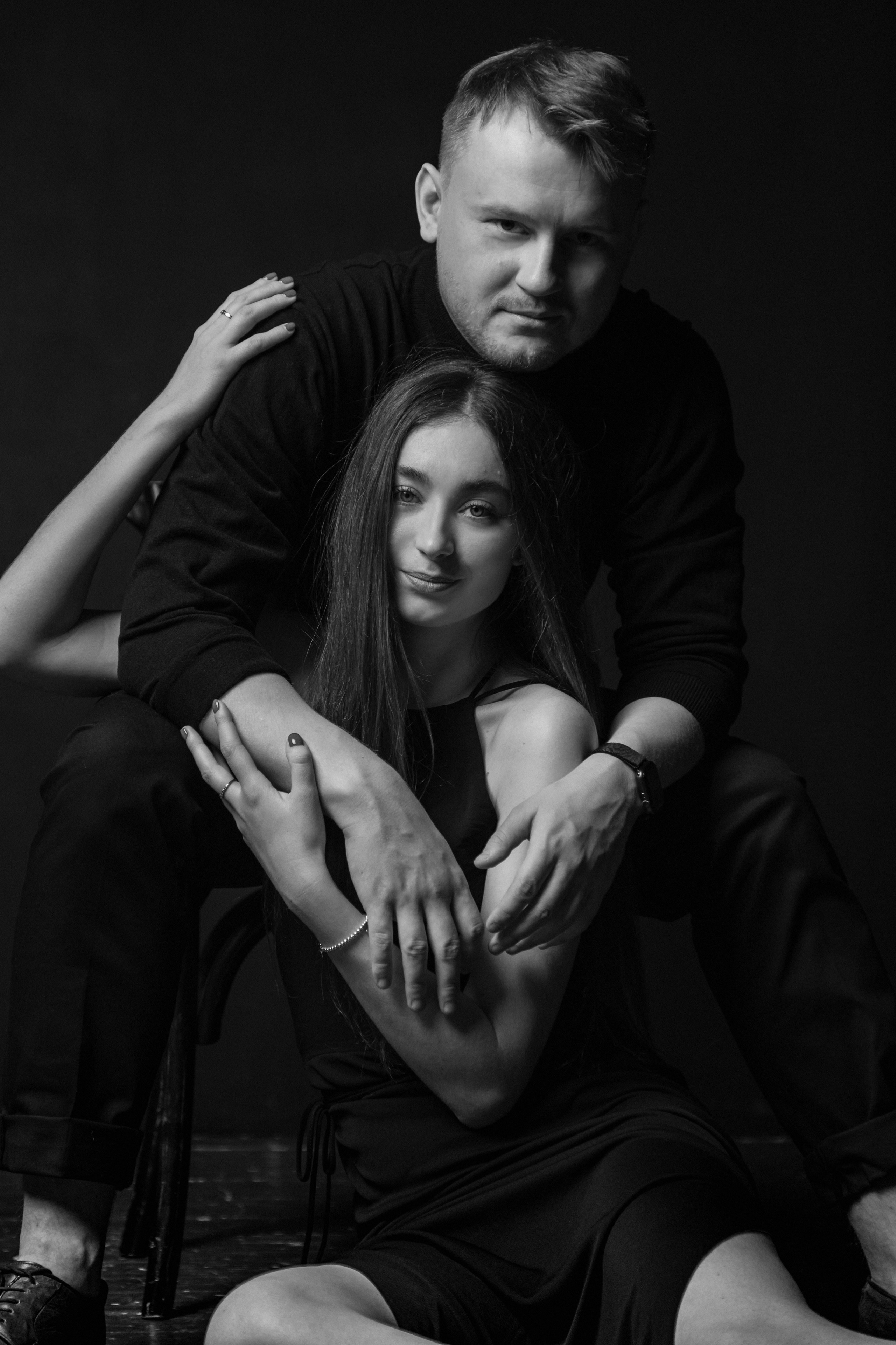 Семейная фотосессия в студии. Фотограф в Москве Гладков Дмитрий.