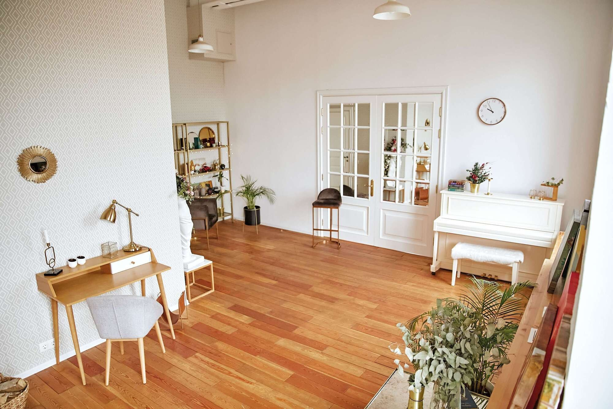 Студии для свадебной фотосессии в Москве. Свадебный и семейный фотограф Москва и Московская область