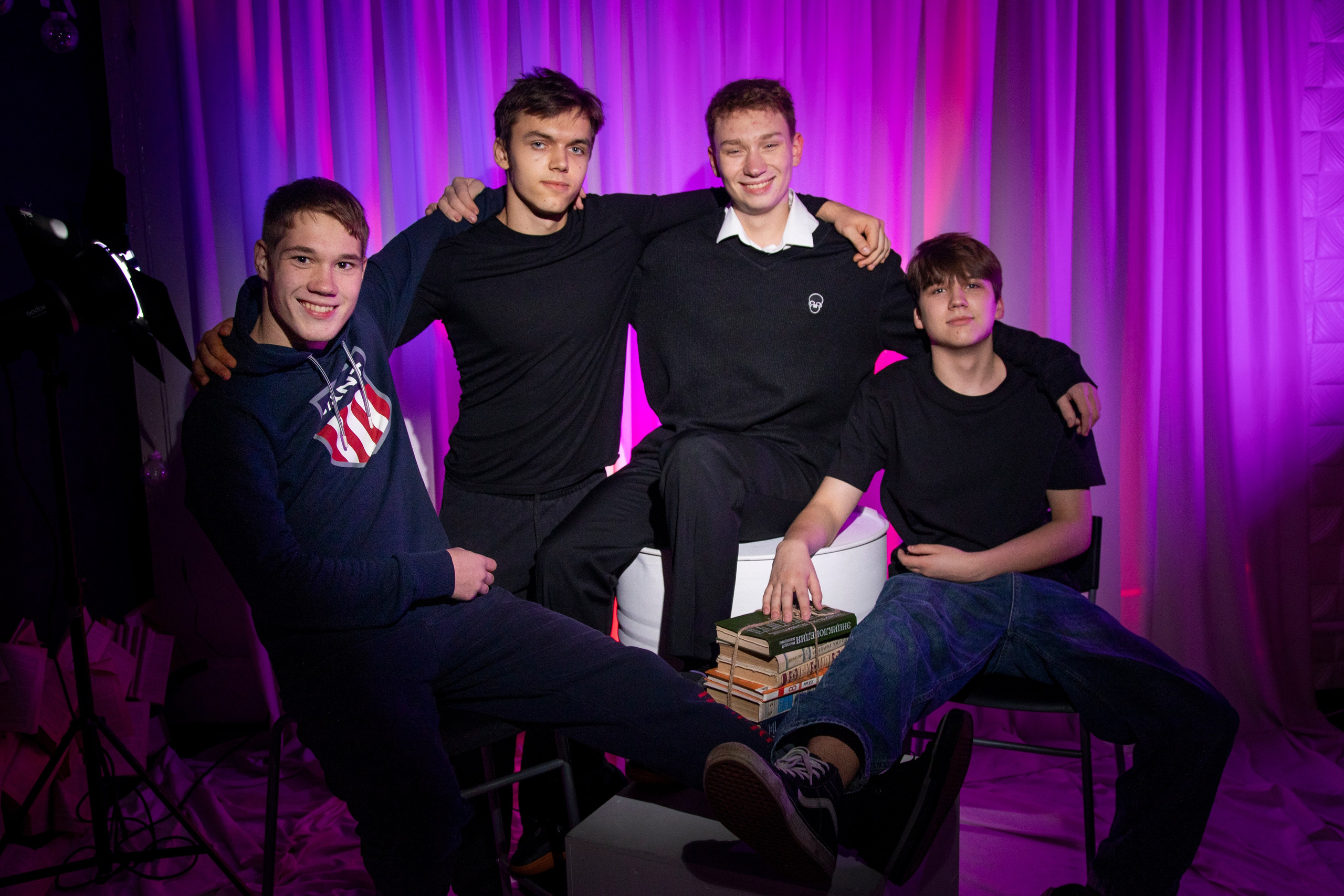 Наша фотостудия. Выпускные альбомы в Красноярске. Студия Колибри