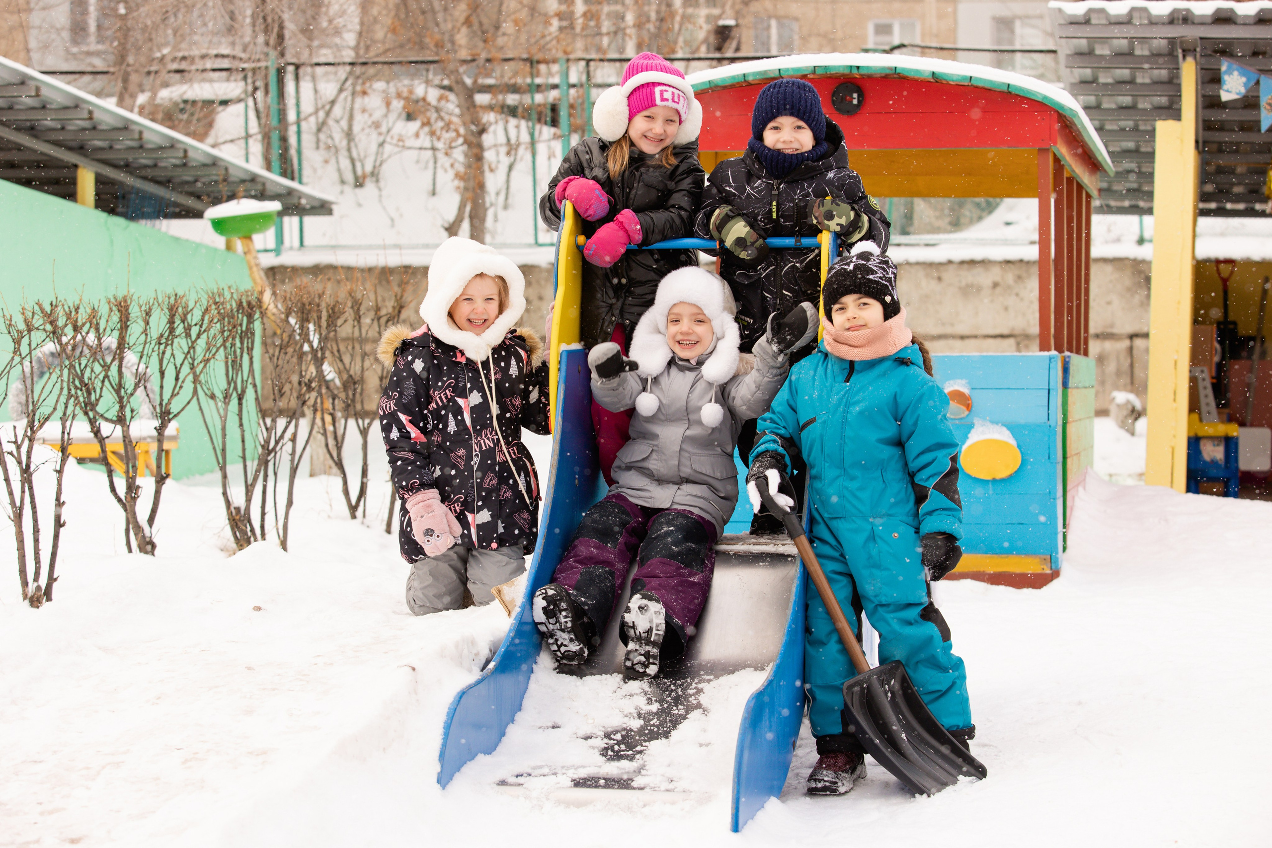 Выпускные альбомы в Красноярске. Студия Колибри
