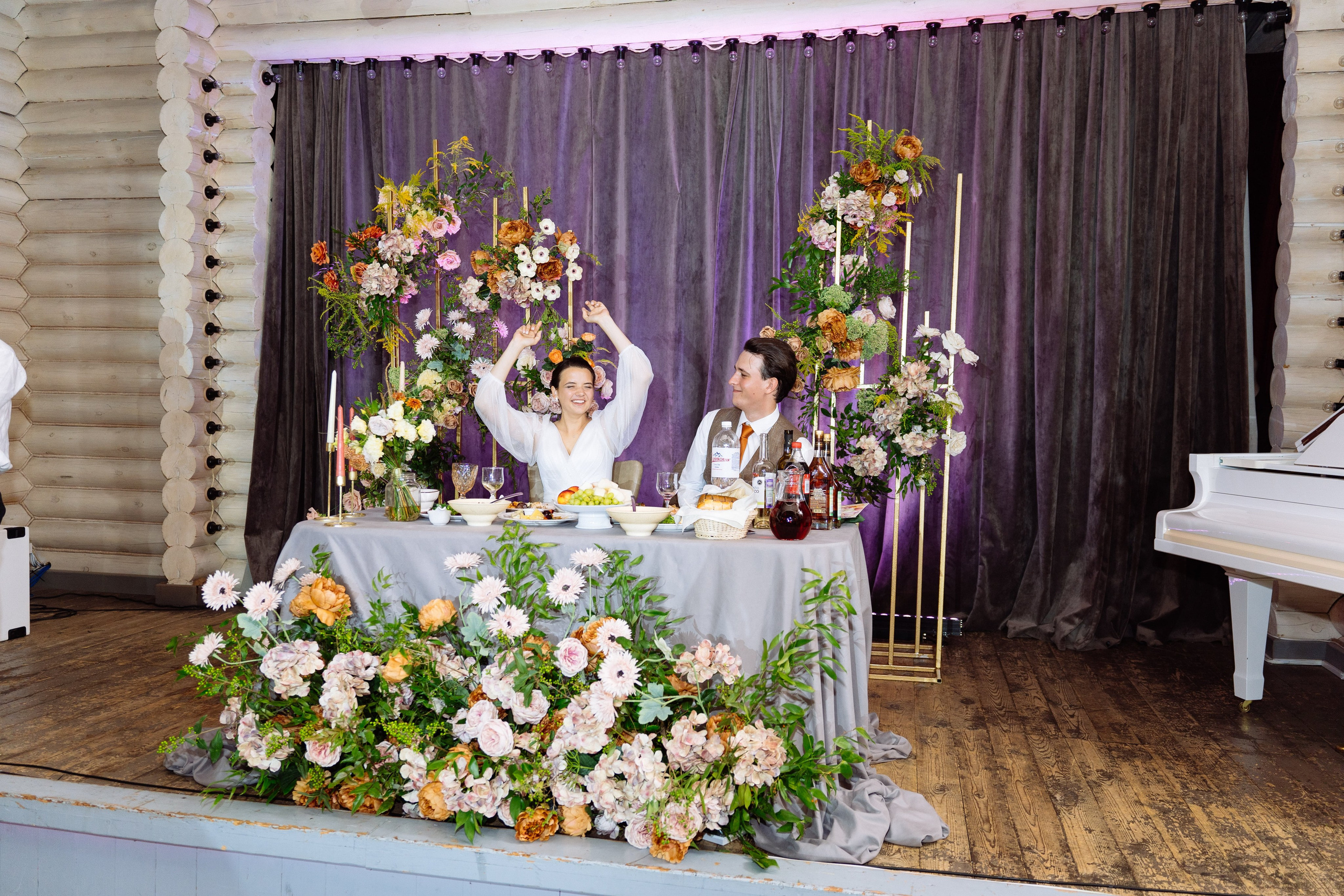 Свадьба Олега и Виктории в клубе «Ближняя дача»