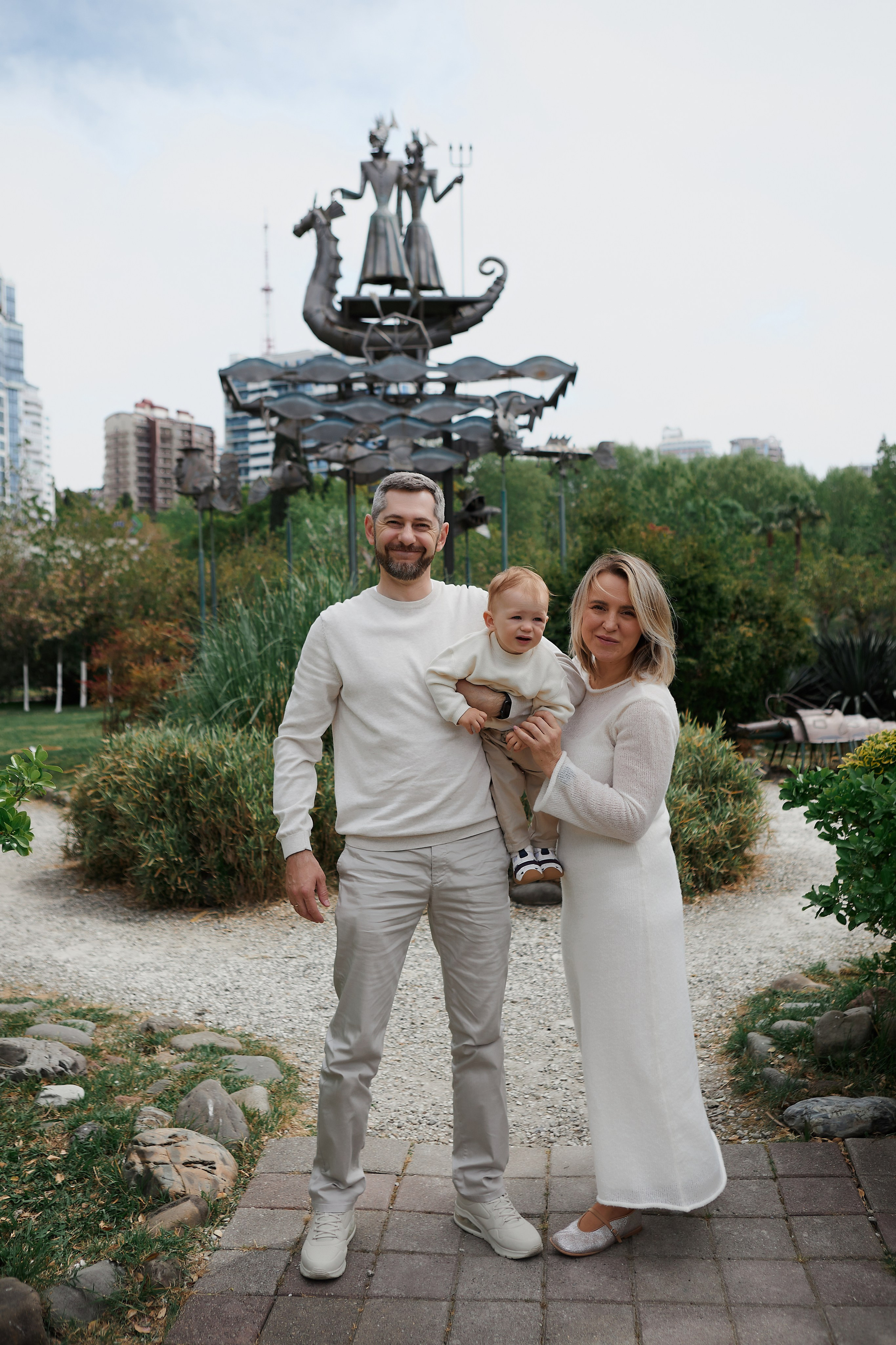 Фотосессия красивой семьи Кангун. Свадебный и семейный фотограф в Сочи-Красной поляне Ларионова Анна