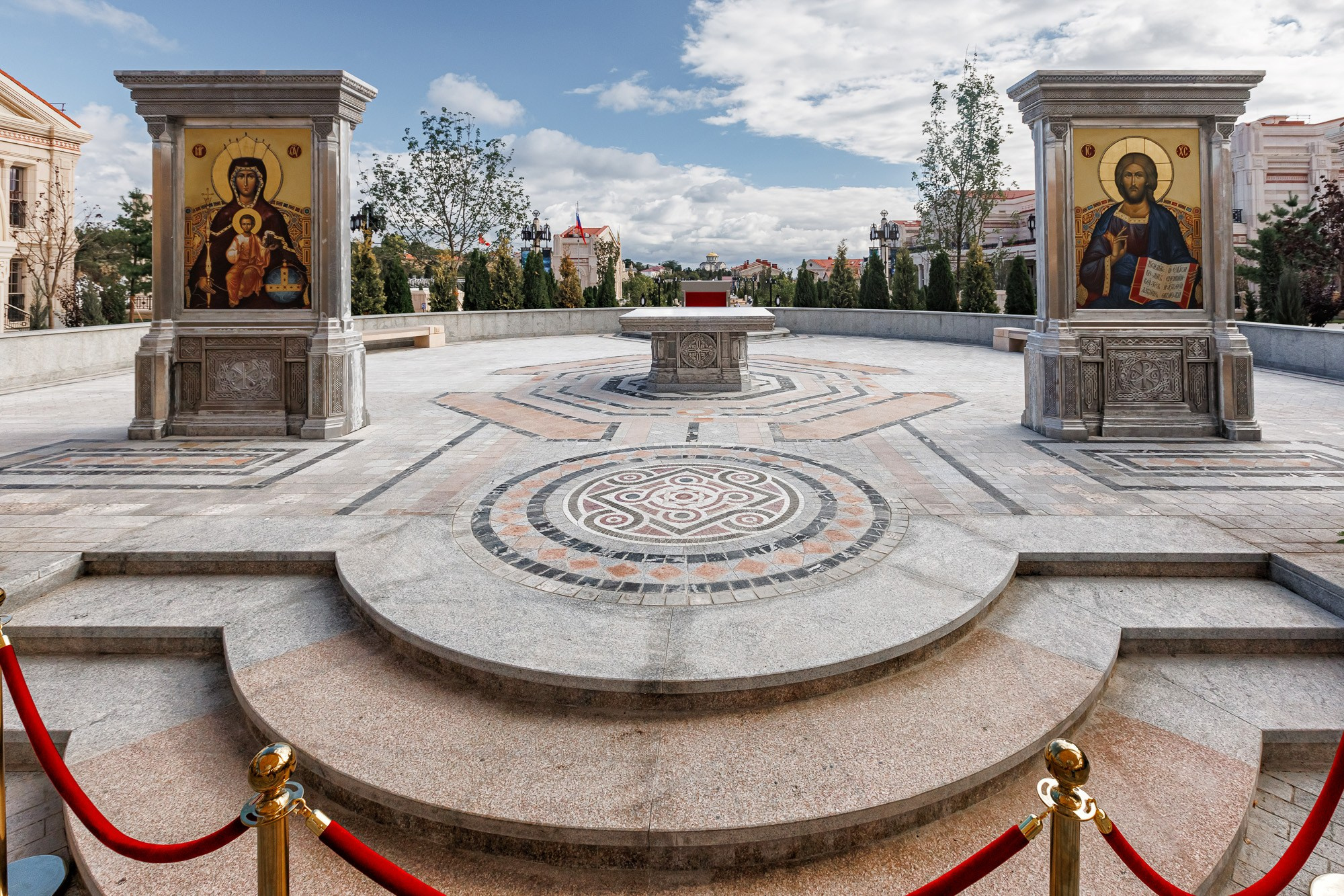 Новый Херсонес в Севастополе, гранитная облицовка Росгранит. Свадебный фотограф, фотосъемка в Крыму, Севастополе, Симферополе, Ялте