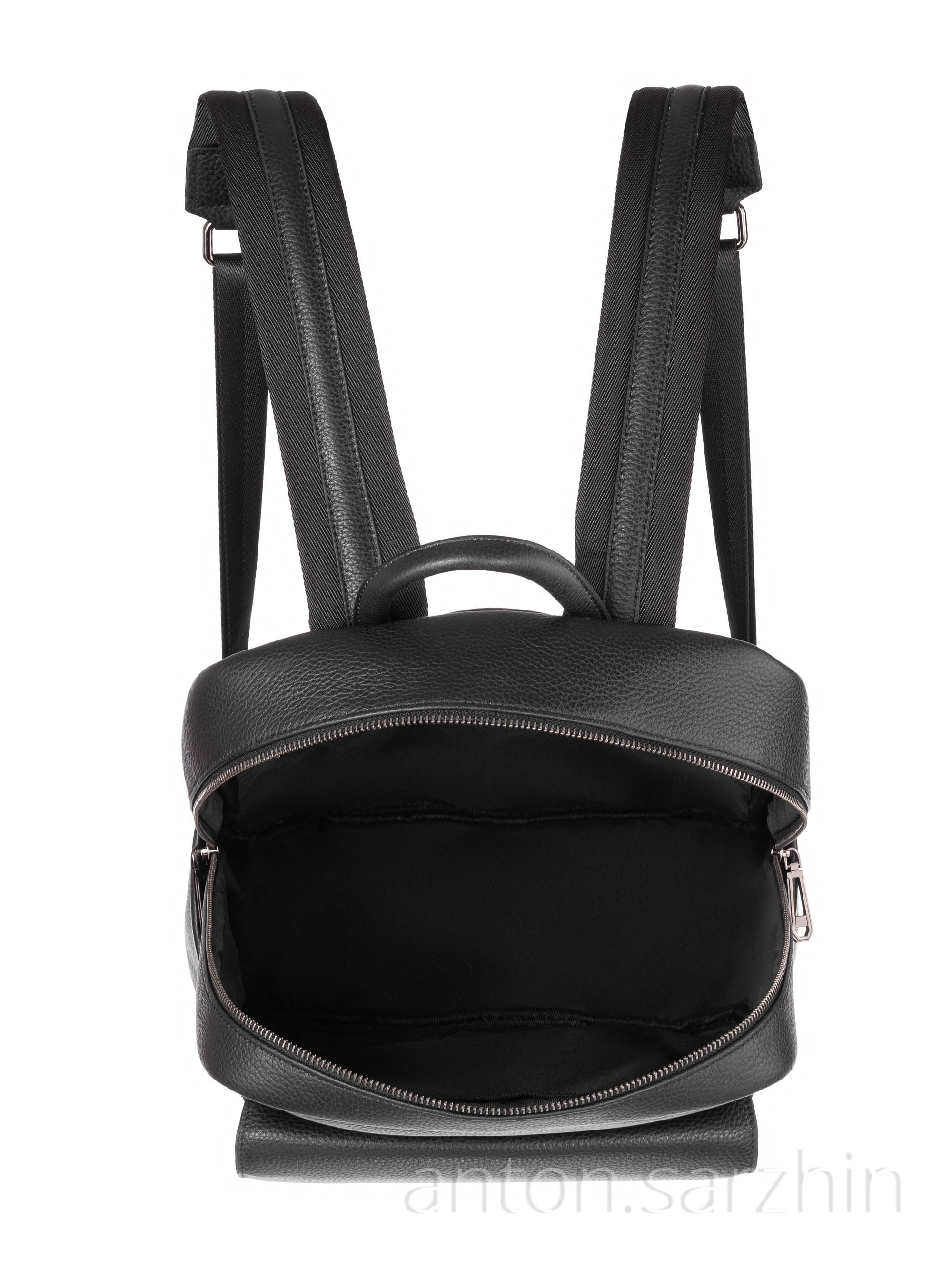 Предметная съемка и съемка сумок на моделях. Предметная фотосъемка в Москве предметный фотограф Саржин Антон