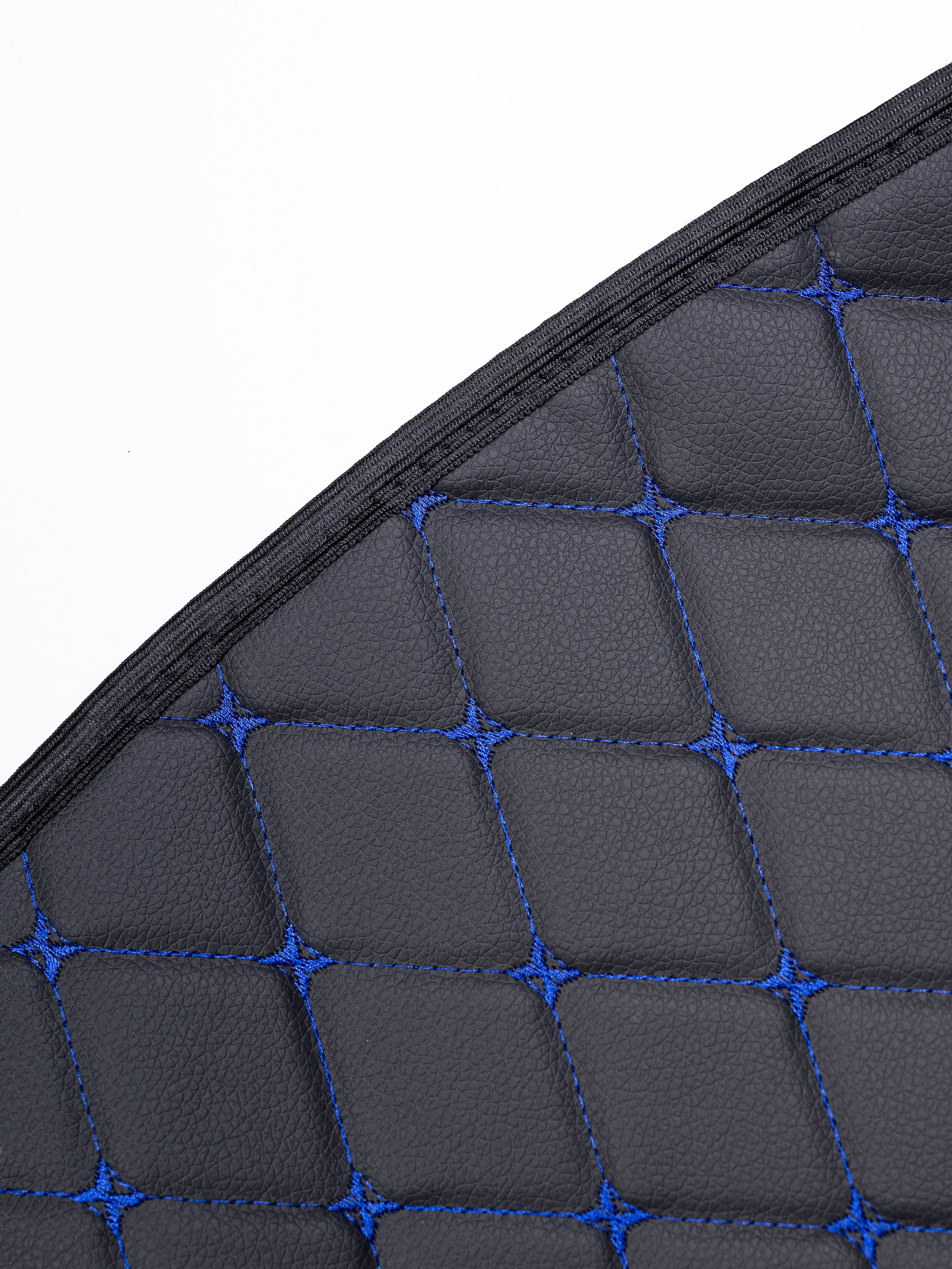 Автонакидки на панель. Предметный фотограф, фото для маркетплейсов Пятигорск, КМВ