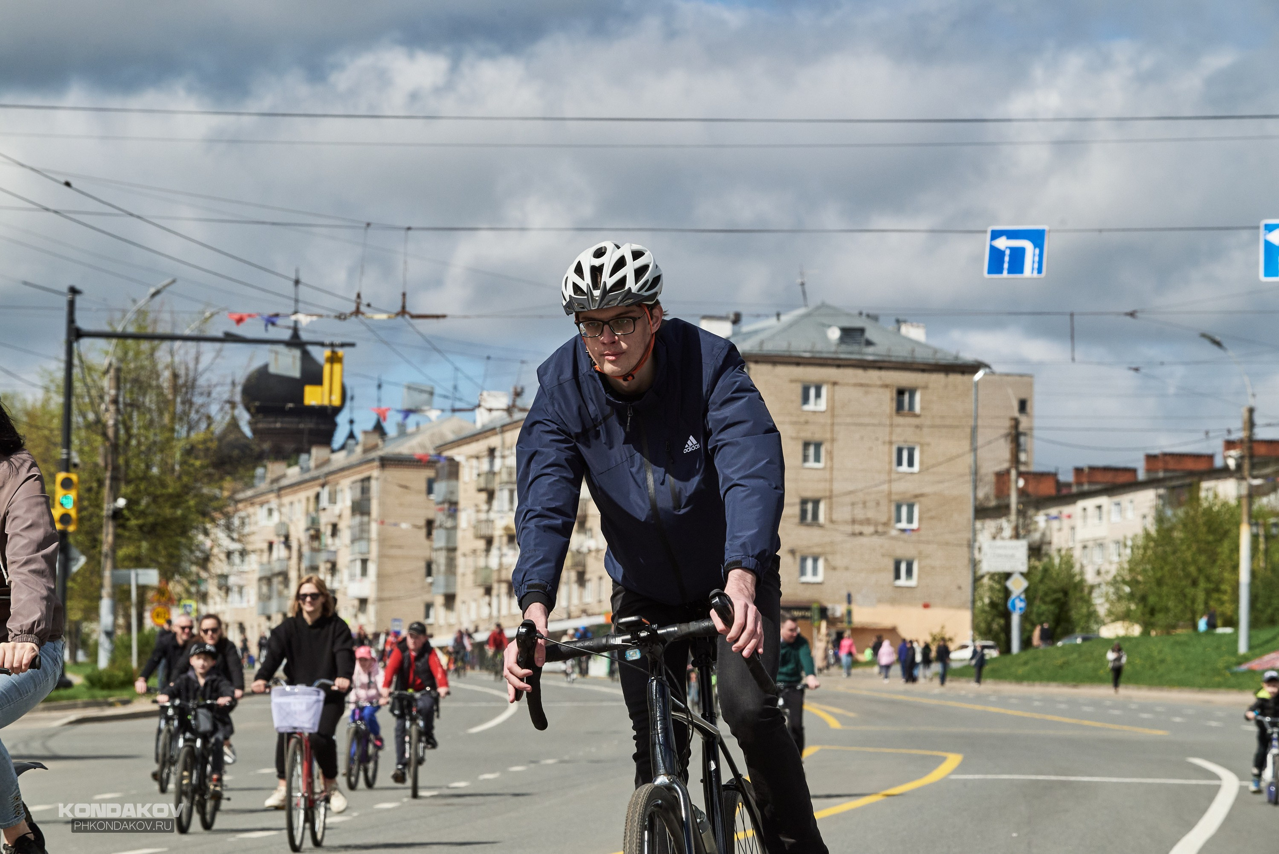 Первомайская эстафета в Иваново 2024 год. Фотограф в Иваново: Каталожная съемка одежды и постельного белья, Wildberries