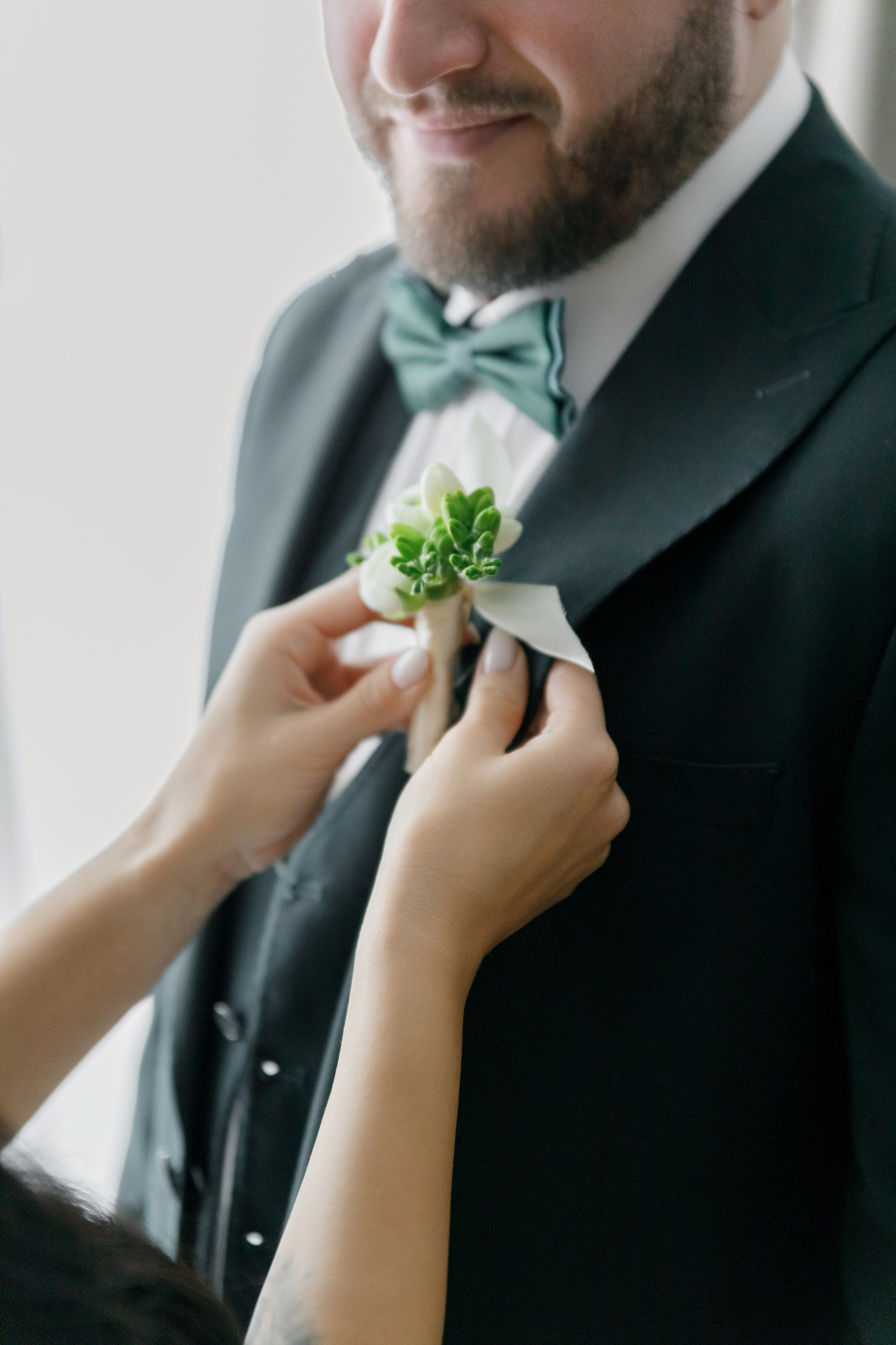 Свадебный организатор в Москве обсуждает детали свадьбы