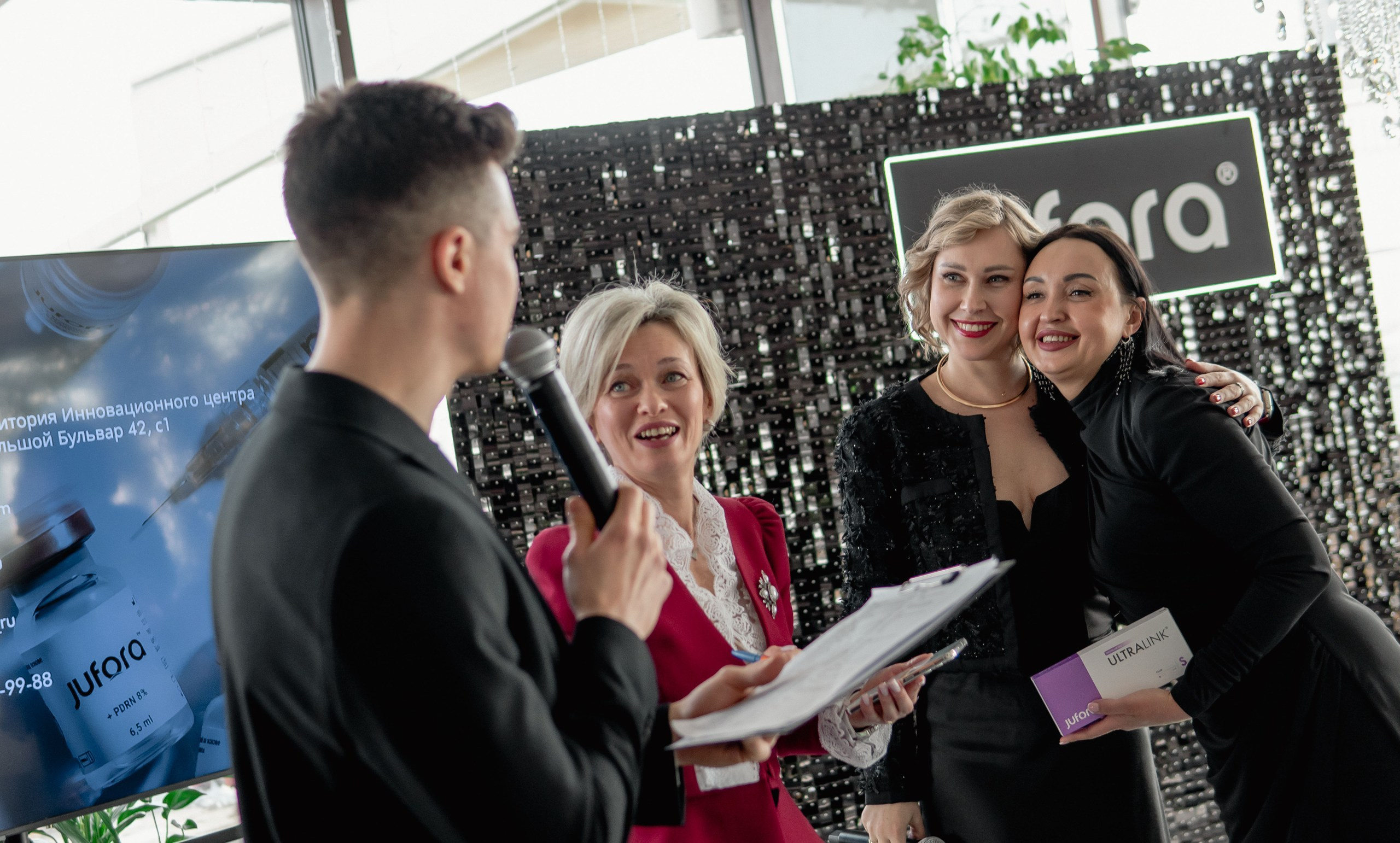 Репортажная фотосъемка мероприятия в отеле Mariott