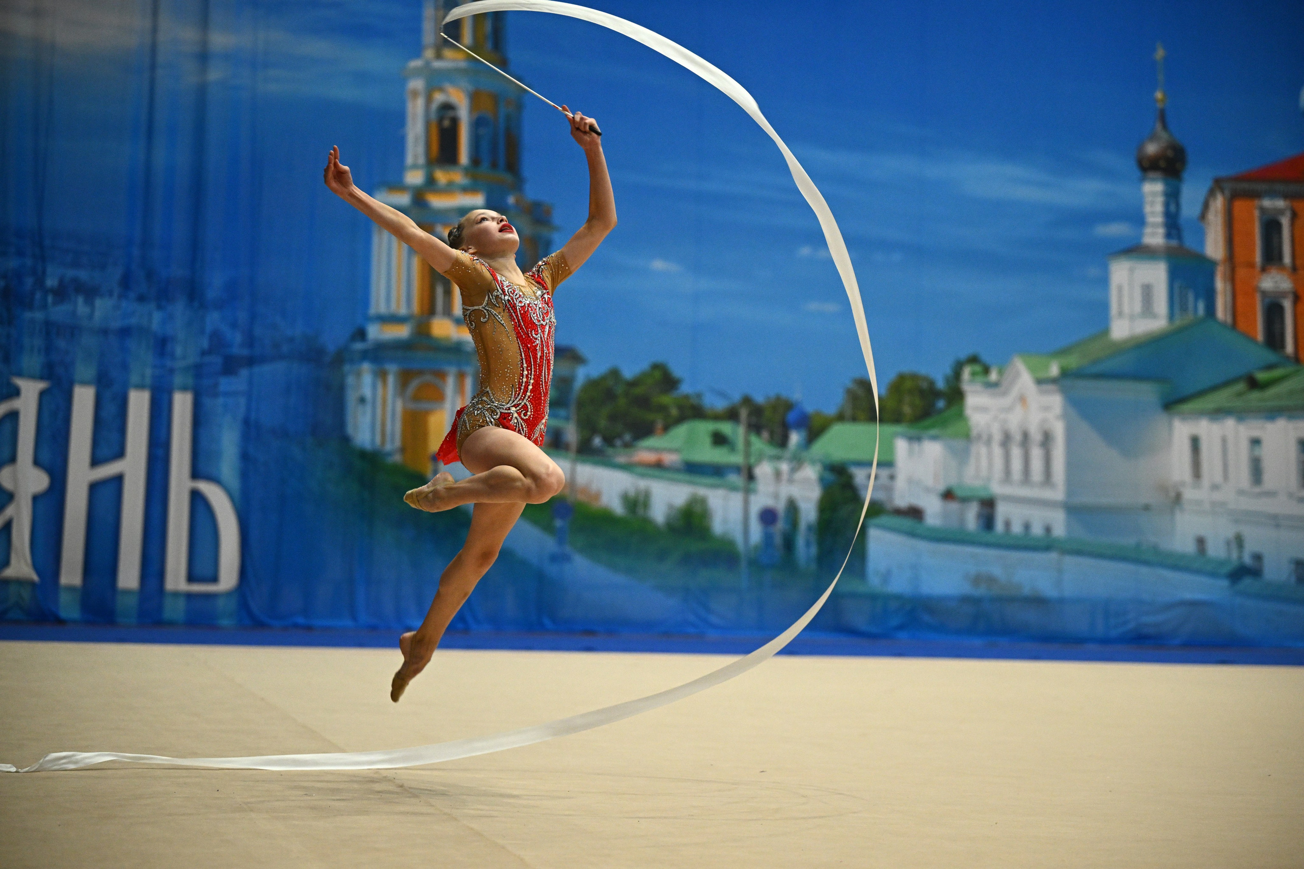 Всероссийские соревнования по художественной гимнастике «ОЛИМПИЙСКИЕ НАДЕЖДЫ на ПРИЗЫ ЧЕМПИОНКИ МИРА ЯНЫ ЛУКОНИНОЙ». ФОТОВИДЕОСПОРТ. Фото видео услуги на соревнованиях по художественной гимнастике. Видеотрансляция соревнований. Москва, ЦФО, ПФО