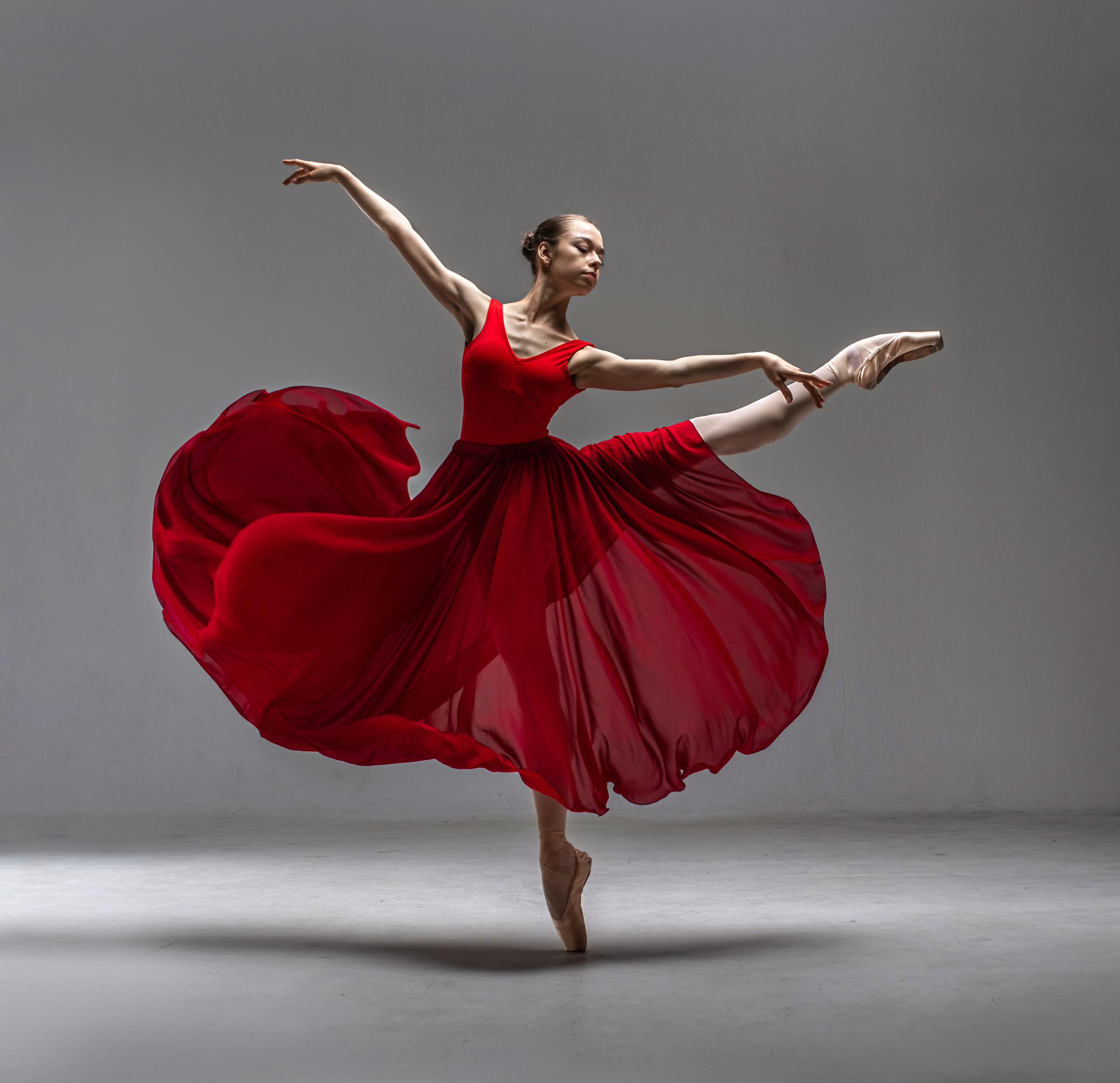 Красная длинная юбка напрокат бесплатно. Балетный фотограф Алина Ханько — Душа Балета